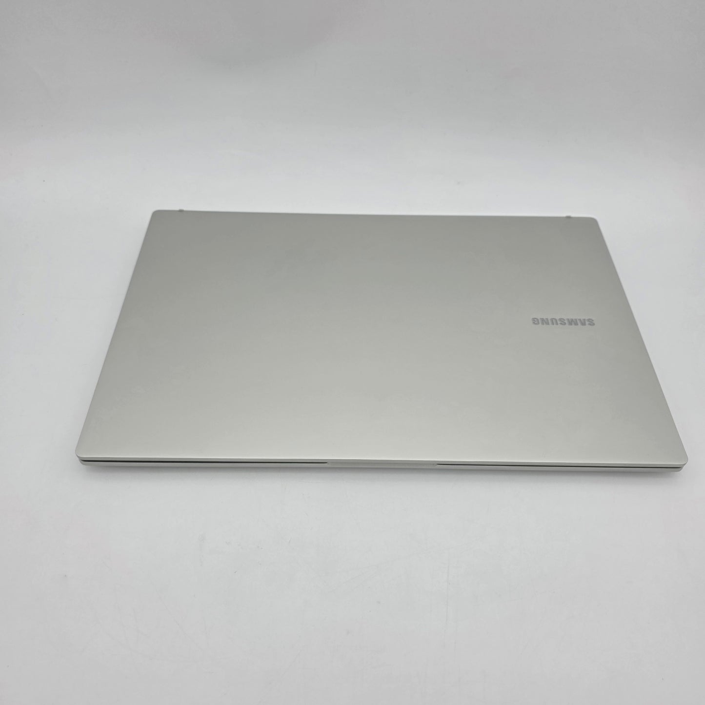 Samsung Galaxy Book NP750TDA 16" i7-1165G7 2.8GHz 16GB RAM 512GB SSD