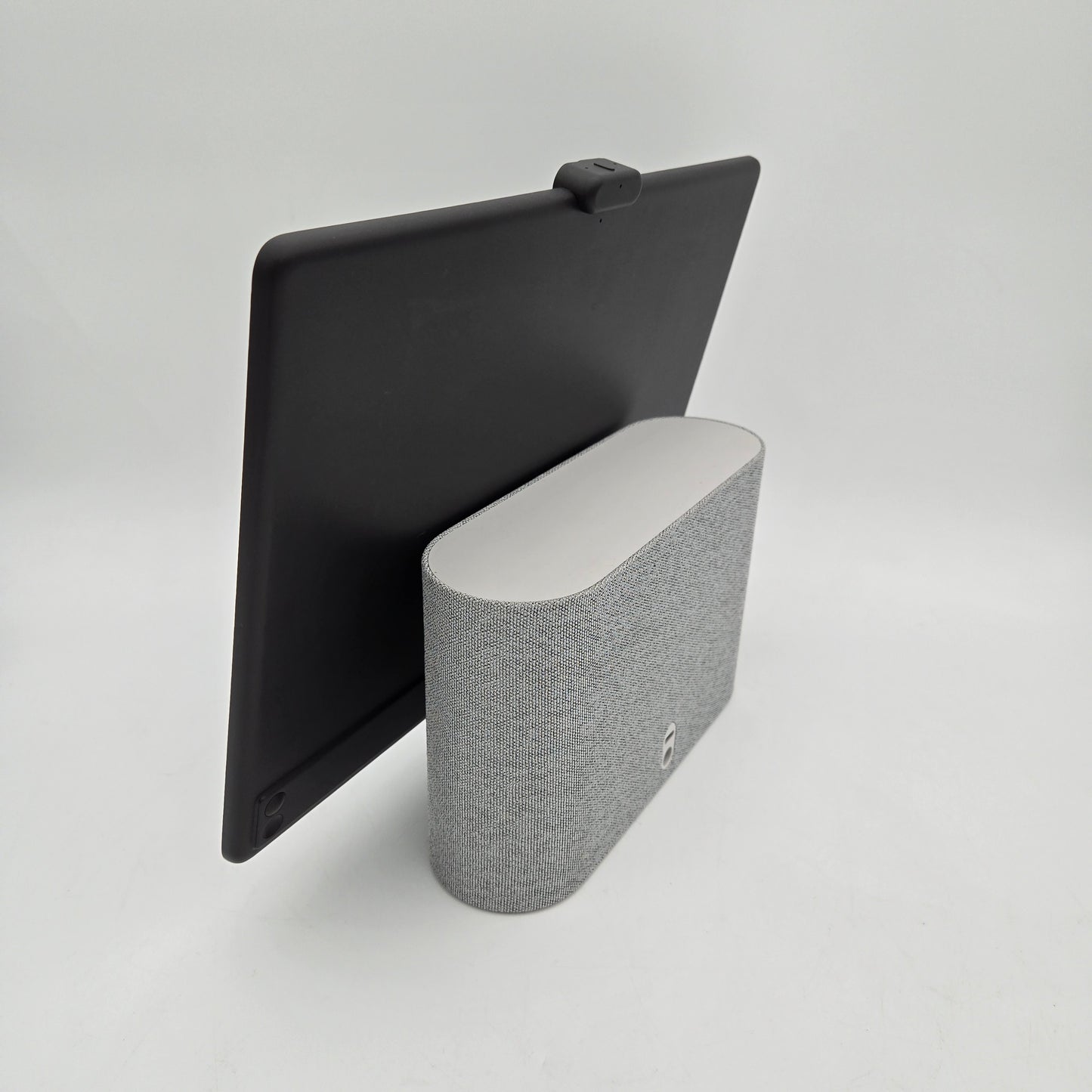 Meta Portal Plus 14" Smart Speaker WT74BL