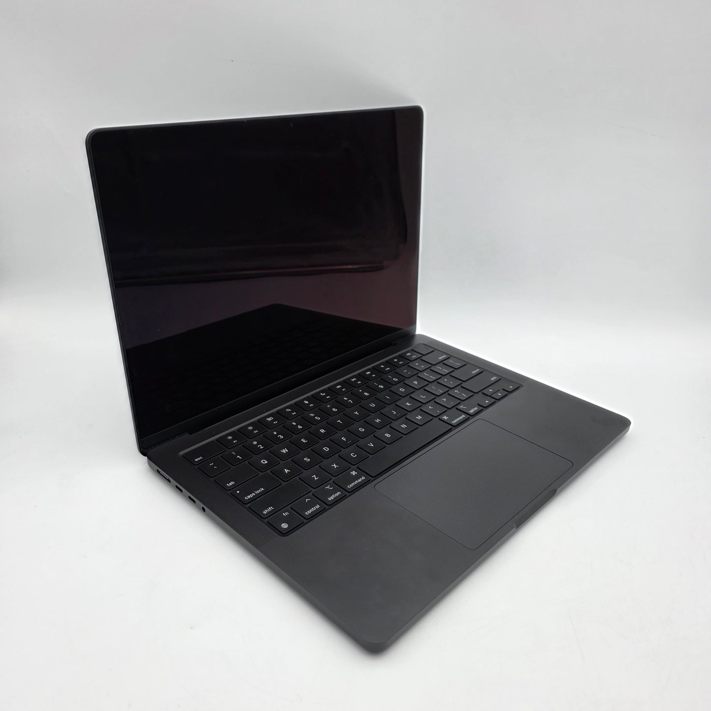 2024 Apple MacBook Air 14" M4 4.5GHz 16GB RAM 512GB SSD MW2U3LL/A