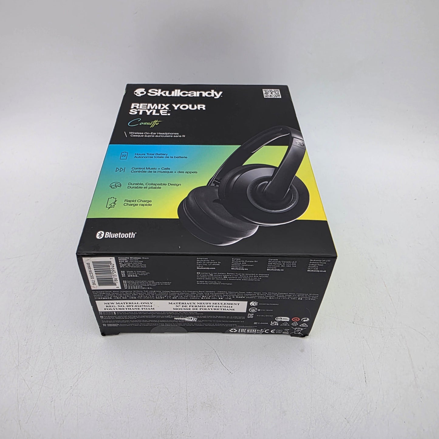 New Skullcandy cassette Wireless Over-Ear Bluetooth Headphones Black S5CSW