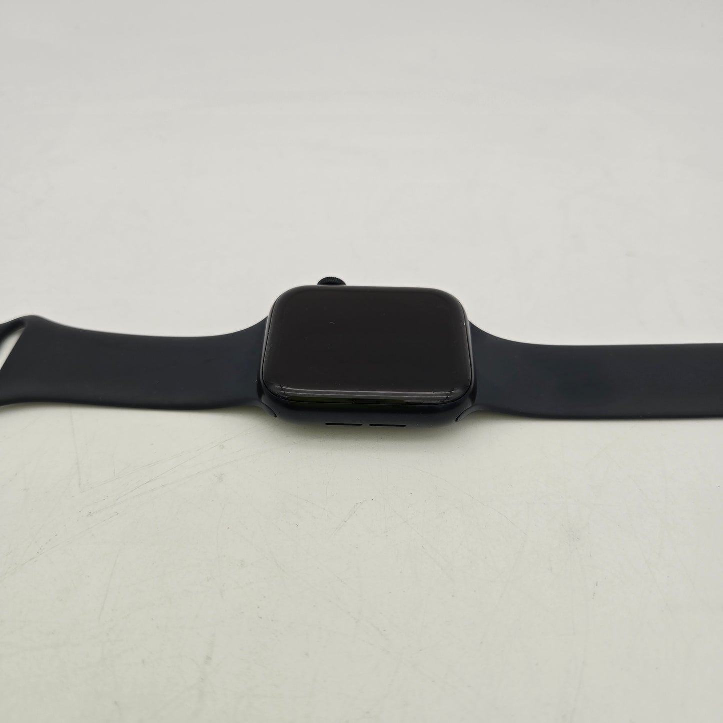 Unlocked Apple Watch SE 2nd Gen 40MM Black Aluminum Black Sport Band A2727