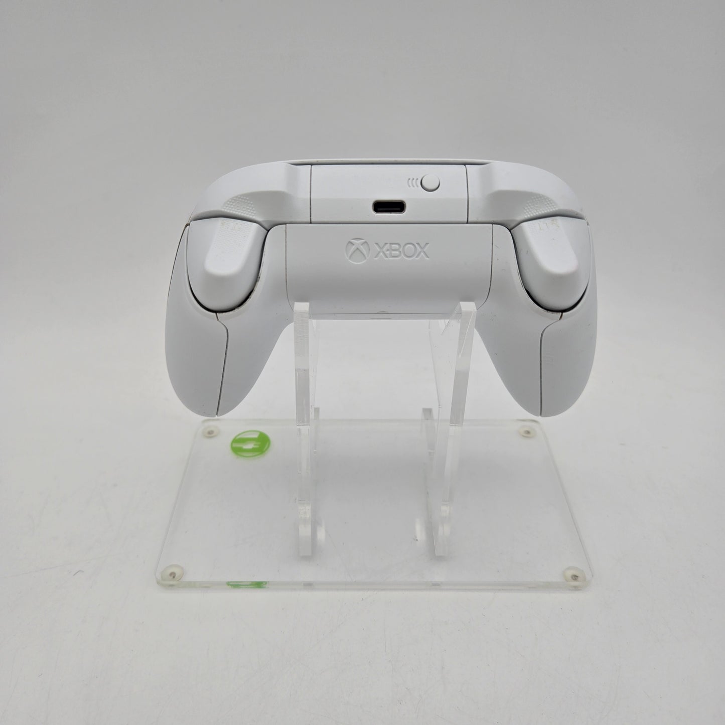 Microsoft Xbox Series X All-Digital 1TB Console Gaming System Robot White 1882