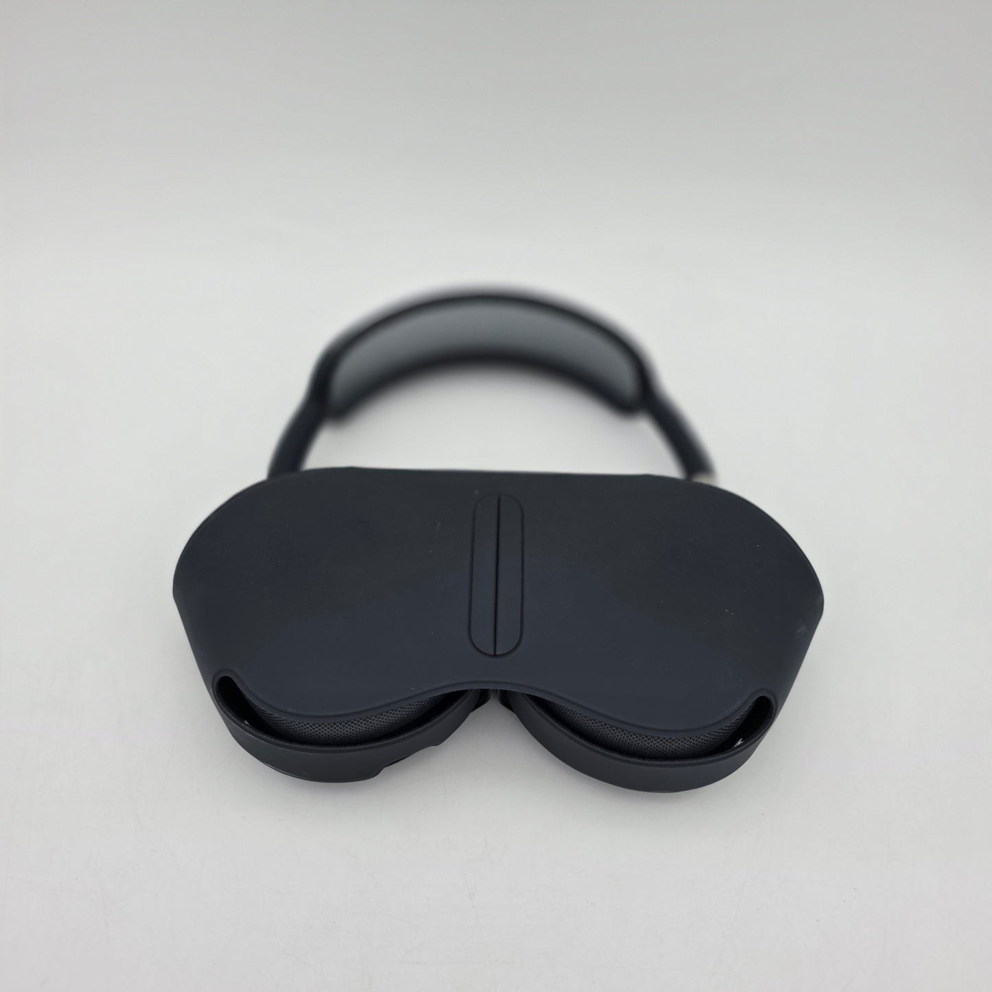 Apple AirPods Max USB-C Wireless Over-Ear Headphones Midnight MWW43AM/A