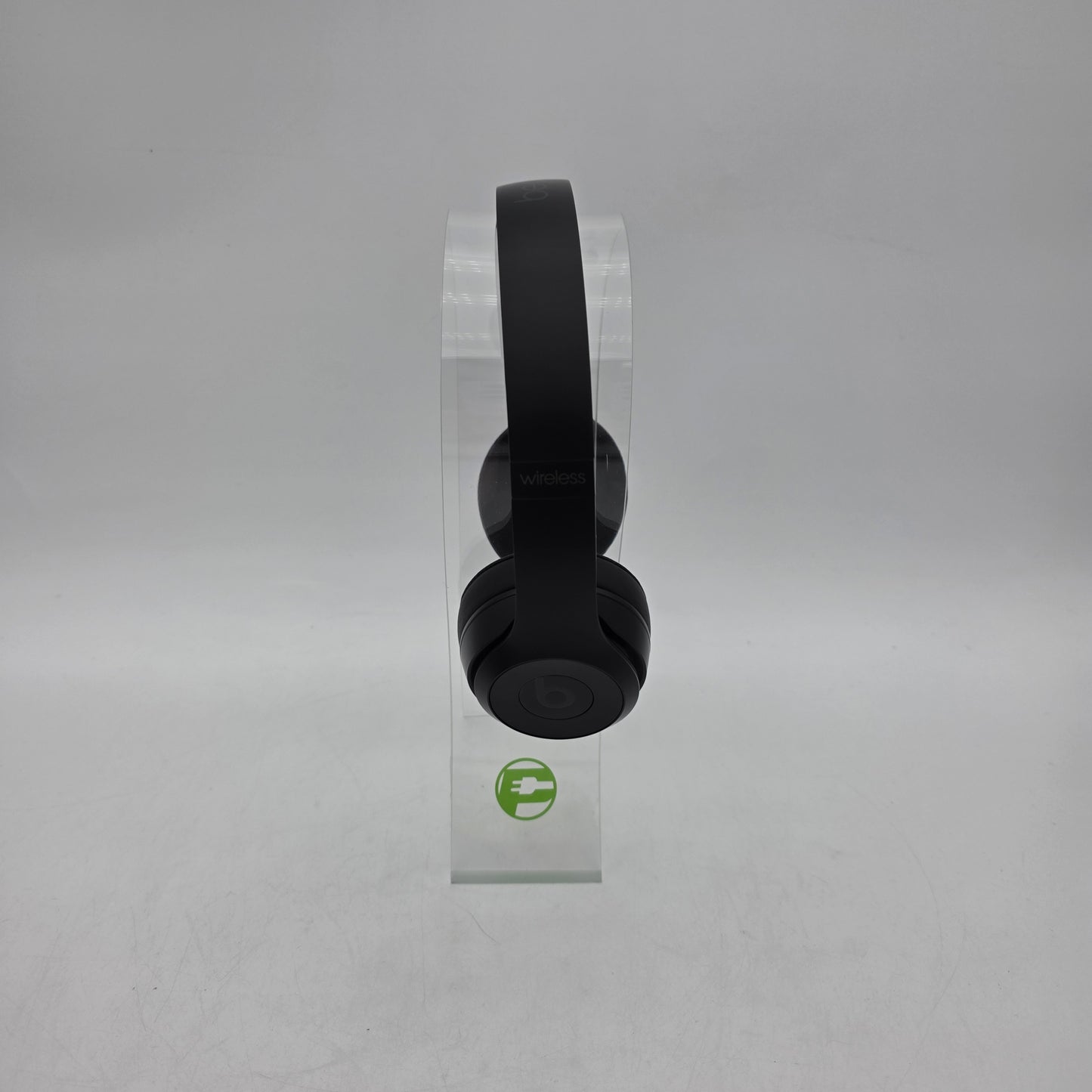 Beats Solo3 Wireless On-Ear Bluetooth Headphones Black A1796