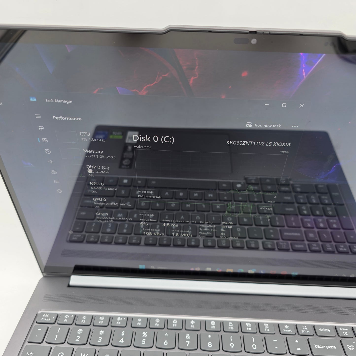 Lenovo IdeaPad 5 PRO 16" Core Ultra 9 285H 32GB RAM 1TB SSD GeForce RTX 5050
