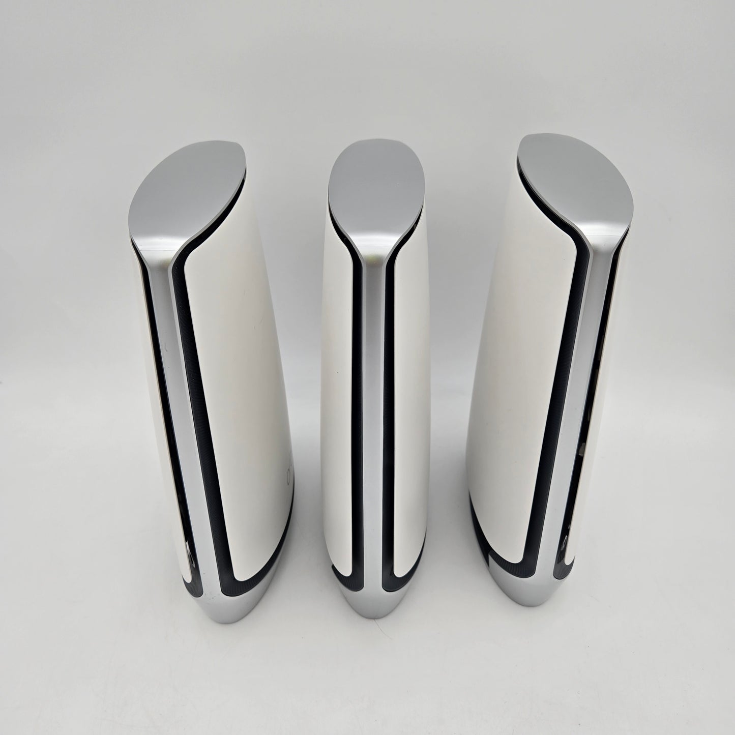 NETGEAR Orbi RBR850 Tri Band RBR850 Mesh WiFi Router W/ Two Satellites