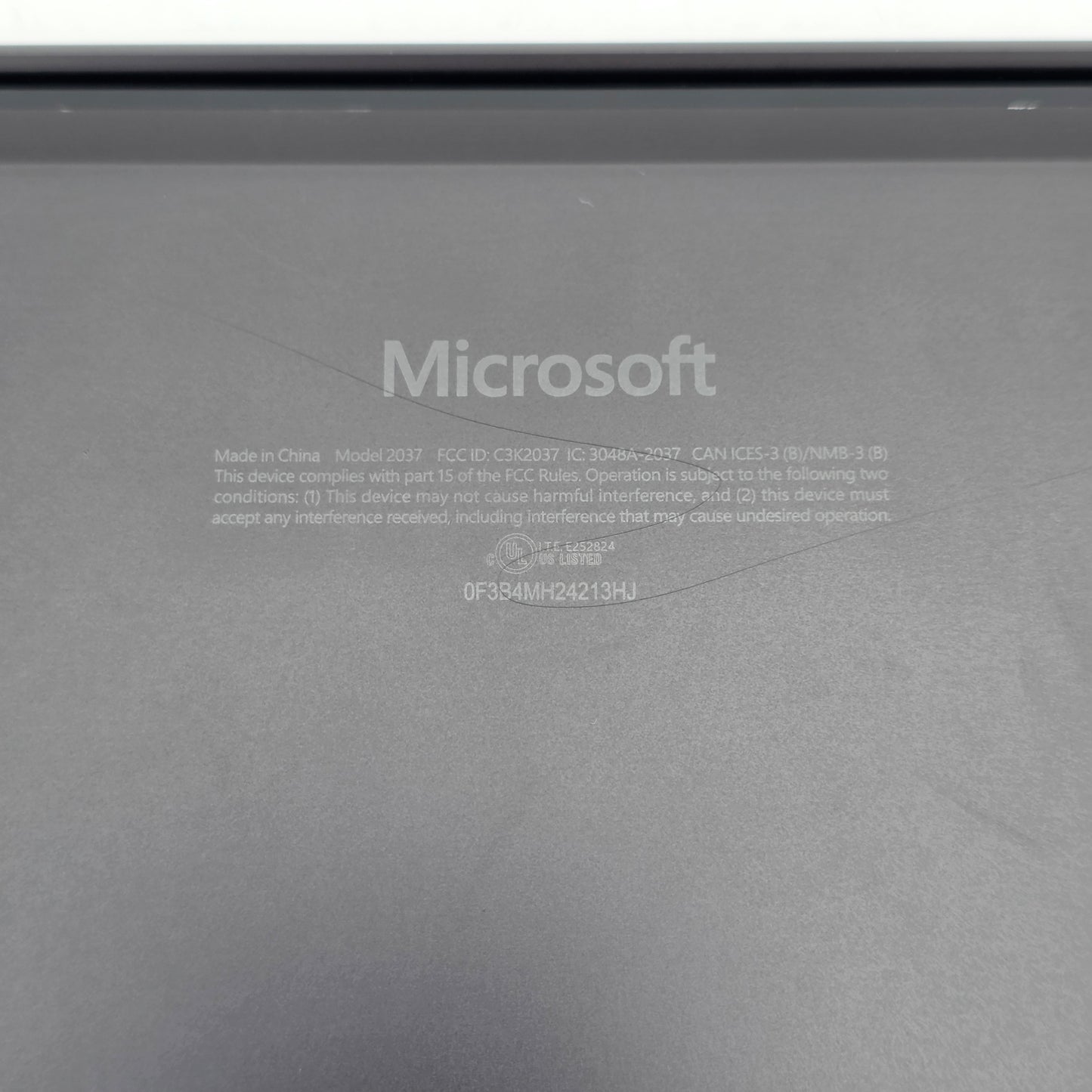 Microsoft Surface Laptop 7 2037 15" Snapdragon X Elite 3.4GHz 16GB RAM 512GB SSD