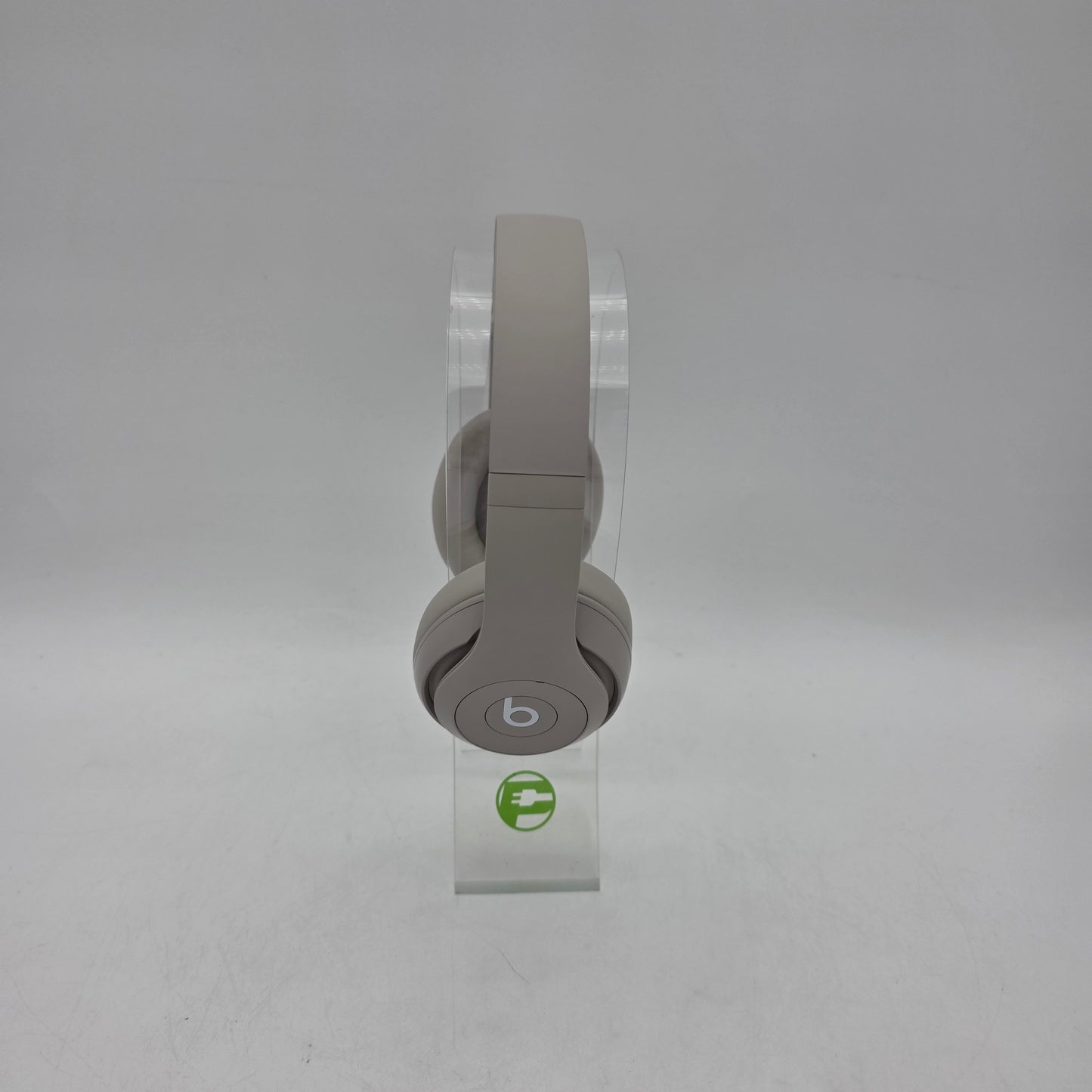 Beats Studio Pro Wireless Over-Ear Bluetooth Headphones Sandstone A2924