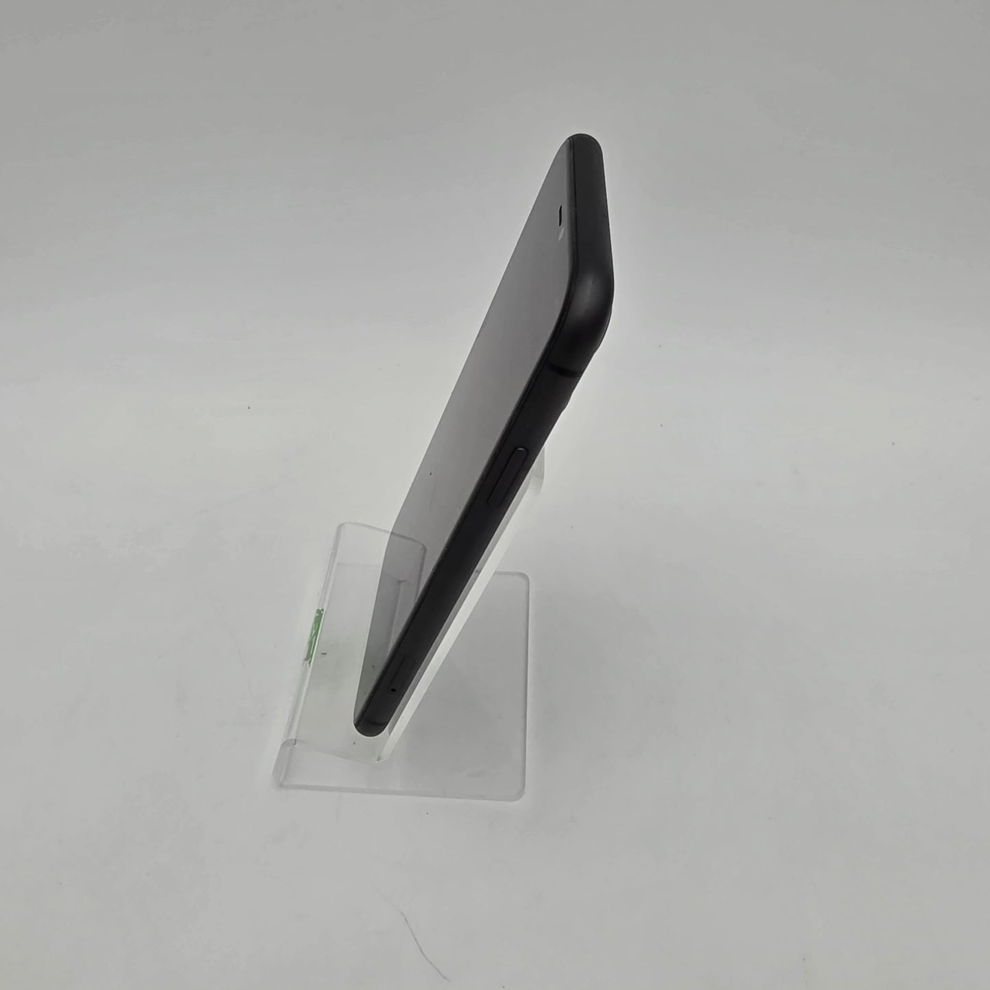 Unlocked Apple iPhone 11 64GB 18.7 Black MH8Y3LL/A