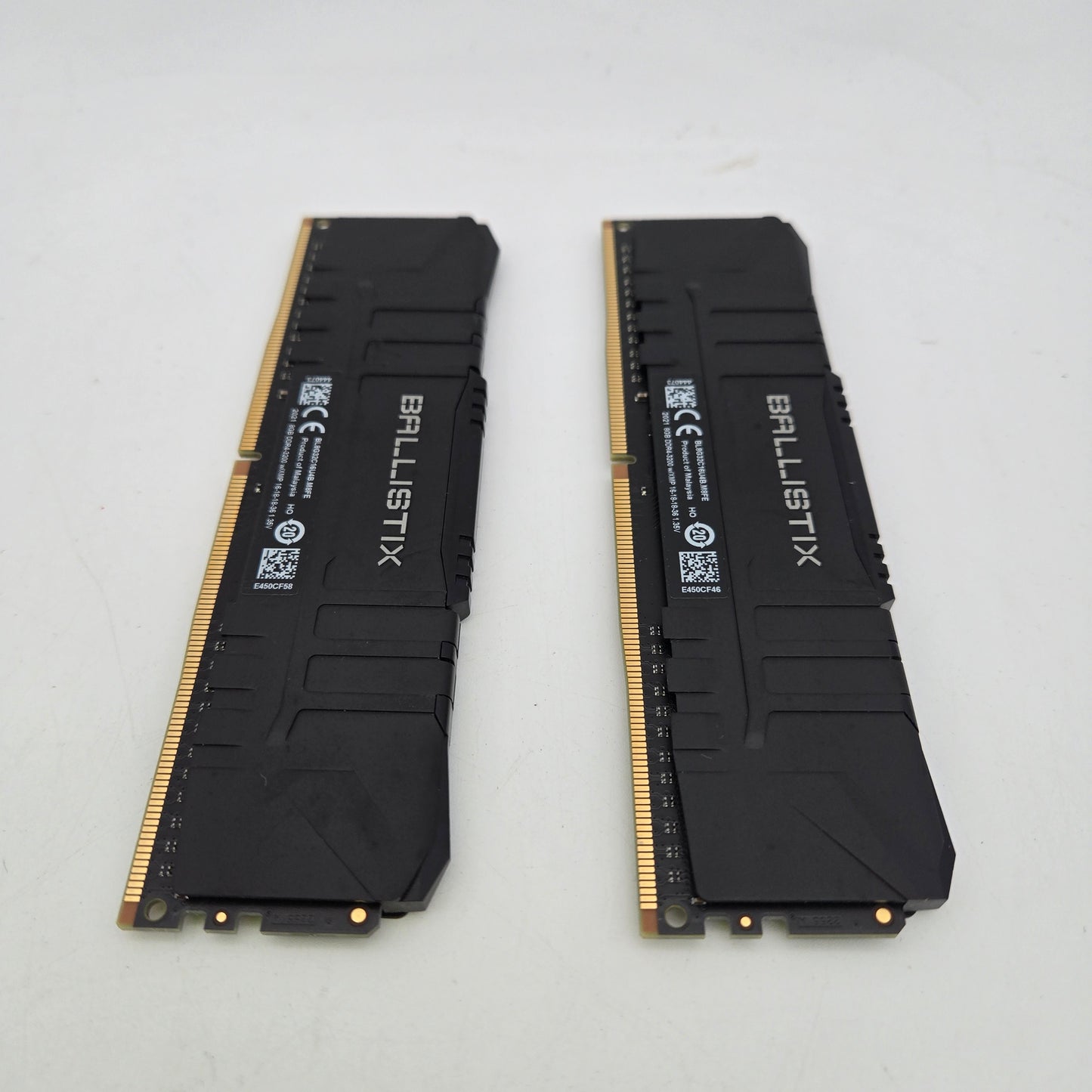 Crucial Ballistix 16GB (2x8GB) RAM DDR4 3200MHz BL8G32C16U4B.M8FE