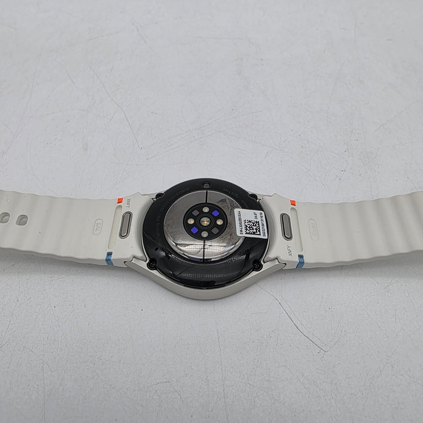 Unlocked Samsung Galaxy Watch7 Aluminum Smartwatch SM-L305U