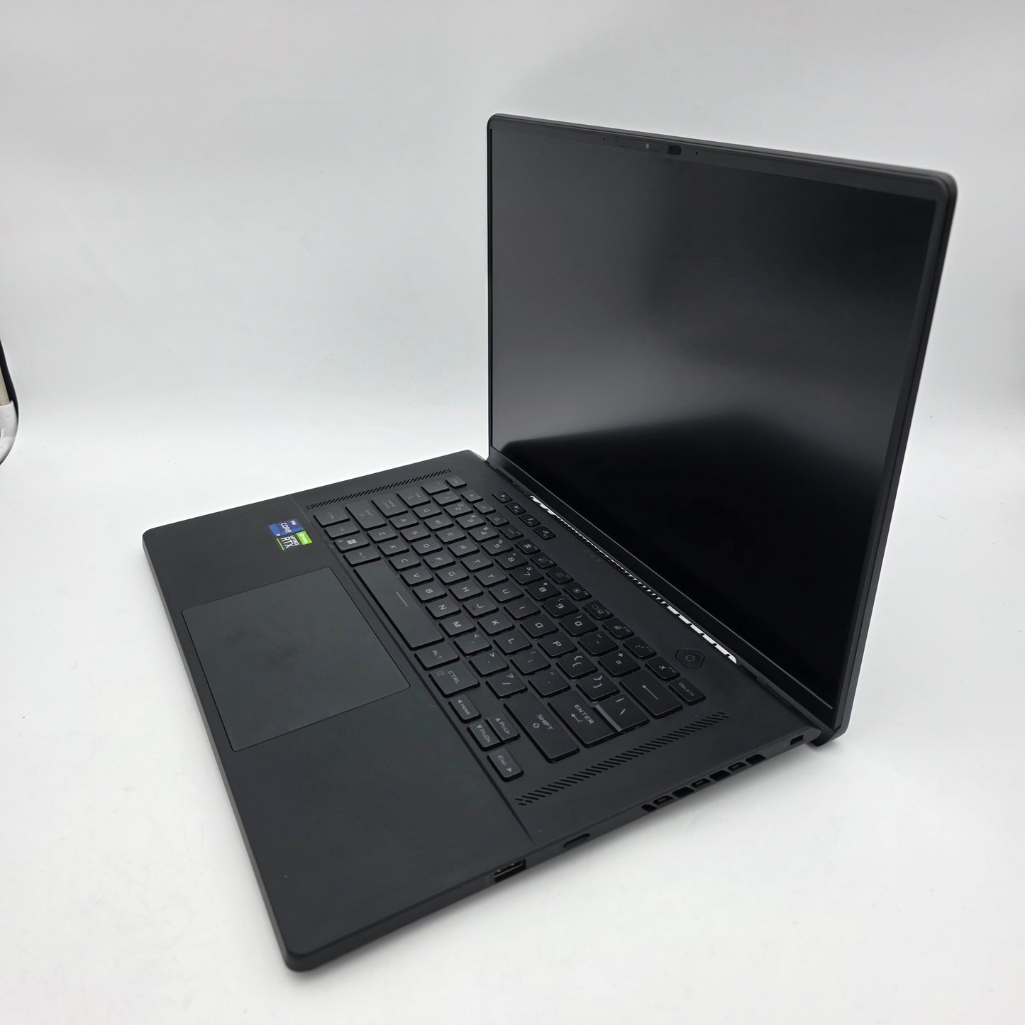Asus ROG Zephyrus M16 GU603Z 16" i9-12900H 2.5GHz 16GB RAM 1TB SSD