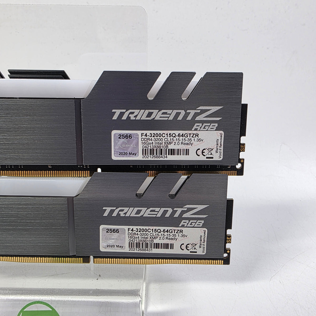 G.Skill Trident Z RGB 64GB (4x16GB) RAM DDR4 3200MHz F4-3200C15Q-64GTZR