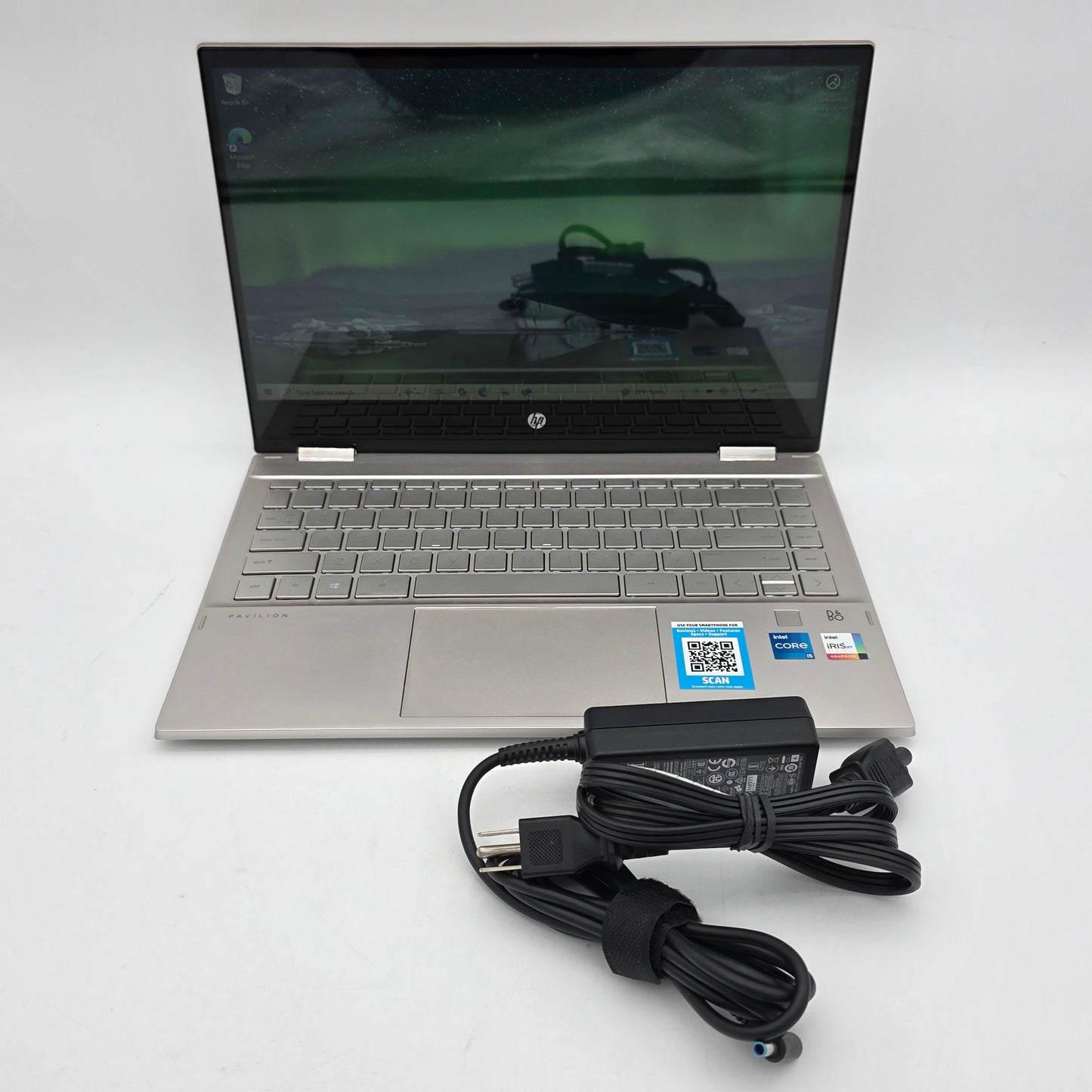 HP Pavilion x360 14-DW1023DX 14" i5-1135G7 2.4GHz 8GB RAM 256GB SSD