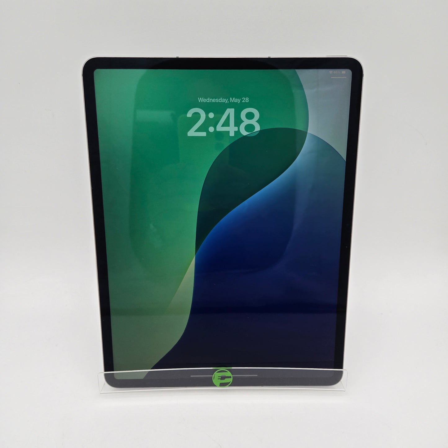 Unlocked Apple iPad Air 13" M3 128GB 18.4.1 Silver A3269