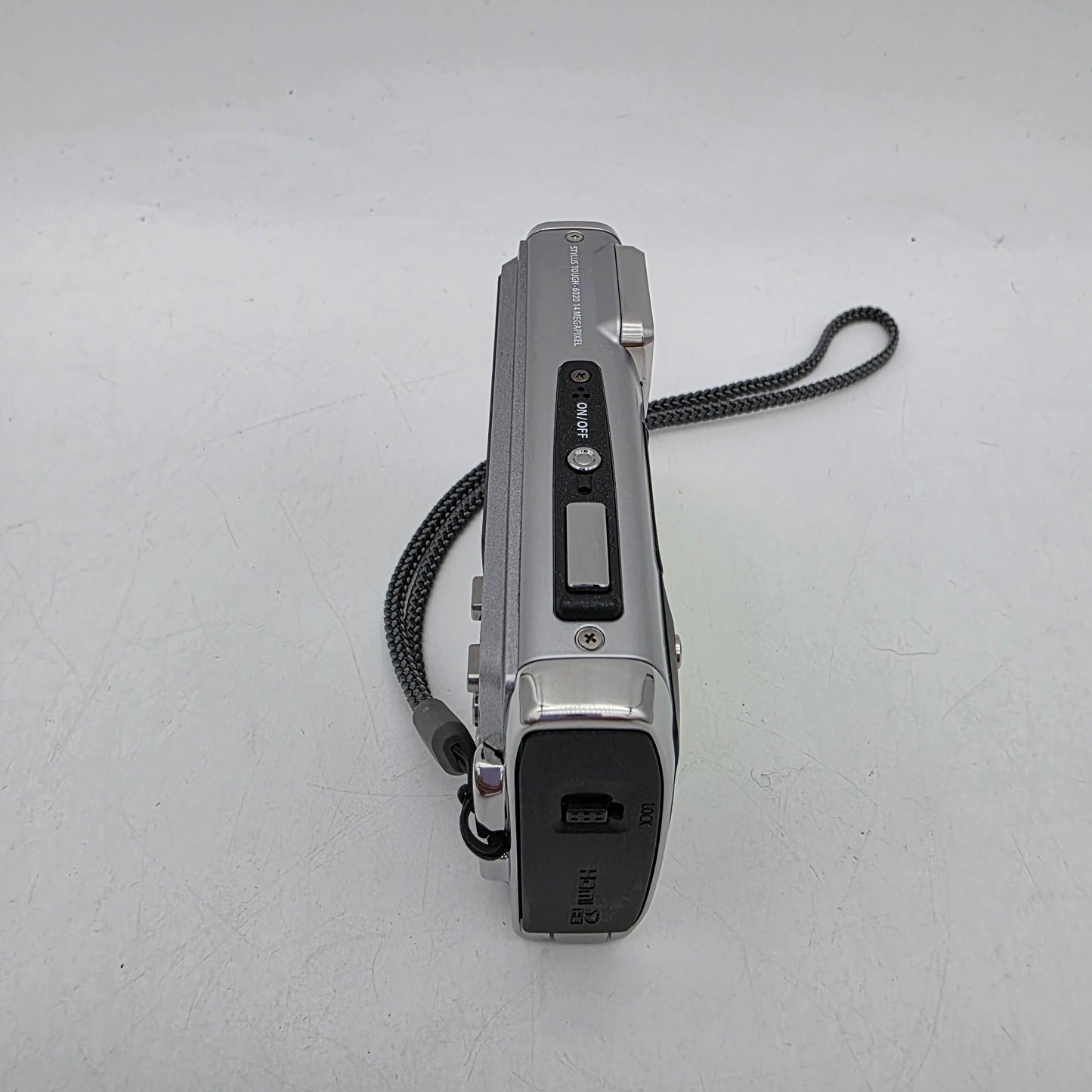 Olympus Stylus Tough-6020 Digital Camera