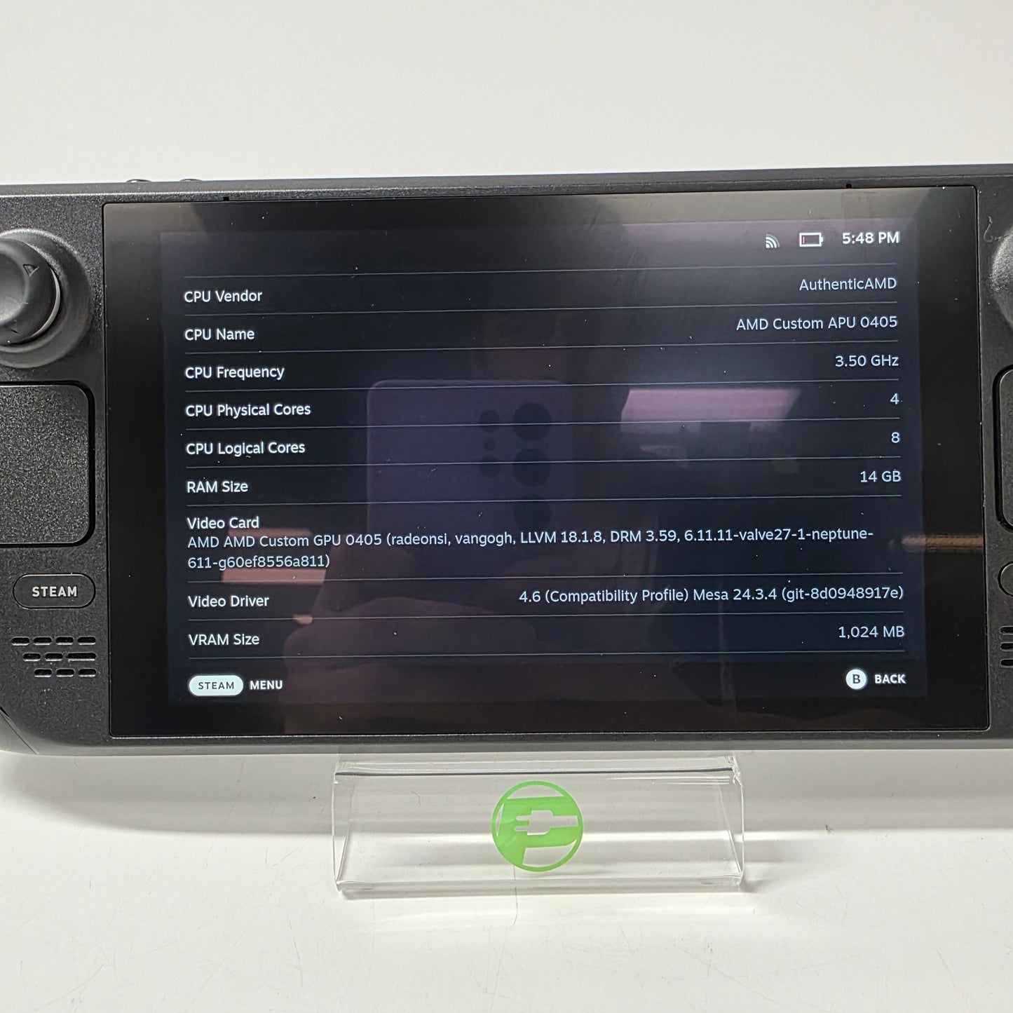 Valve Steam Deck 7" AMD 7nm Ryzen APU 16GB RAM 512GB Black 1010