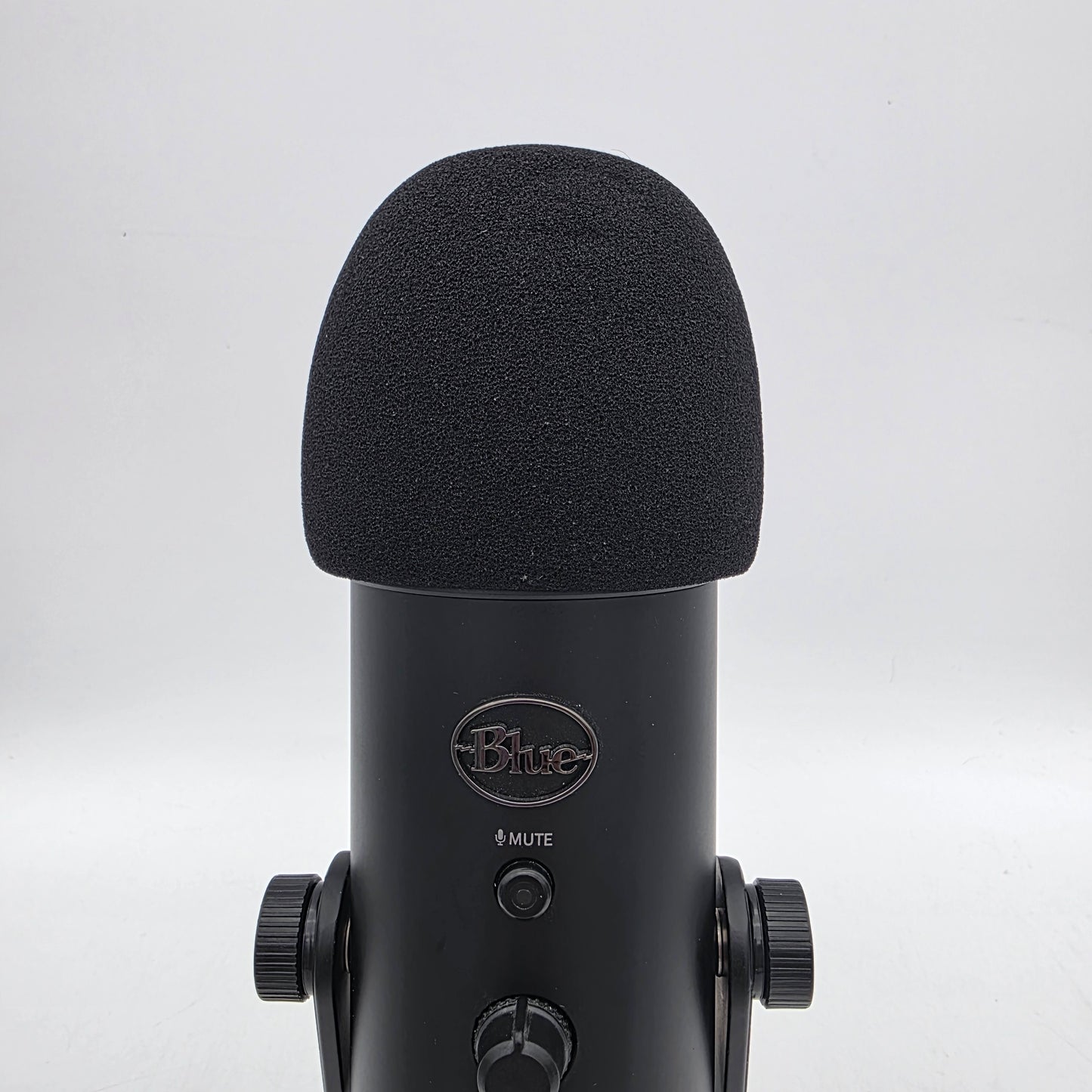 Blue Blue Yeti Blackout Condenser Studio Microphone