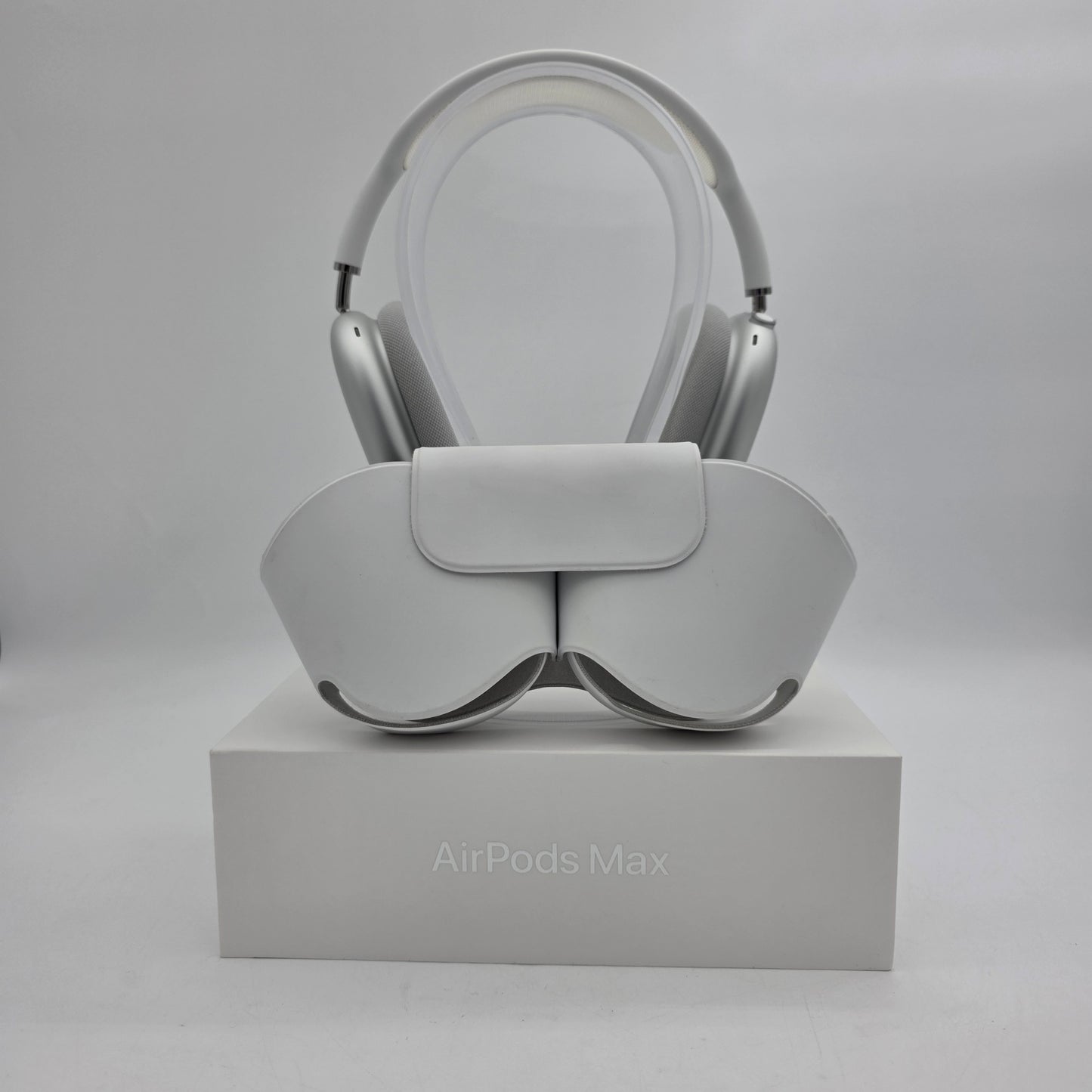 Apple AirPods Max Wireless Over-Ear Headphones Silver MGYJ3AM/A