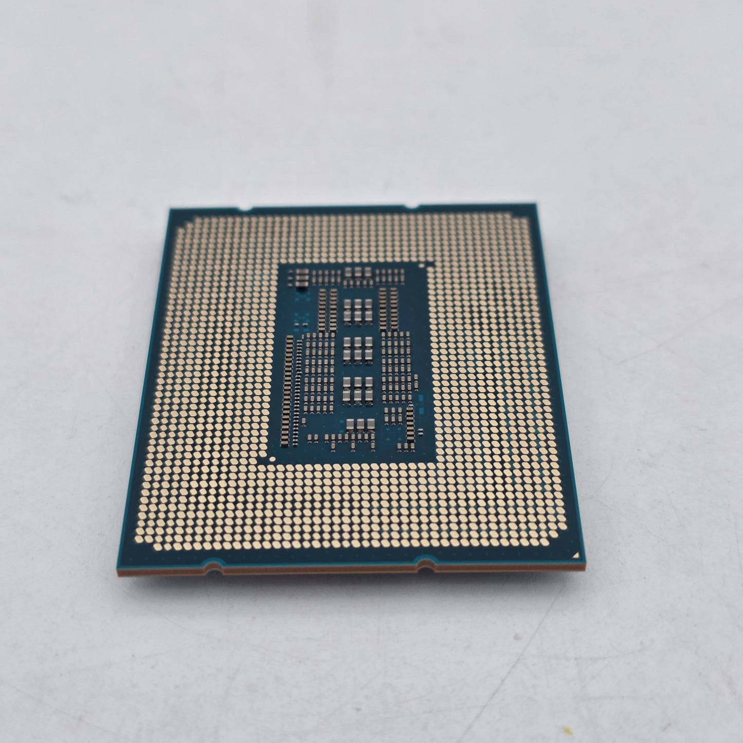 INTEL i5-13600KF 3.50GHz 14 Core SRMBE 20 Thread LGA 1700