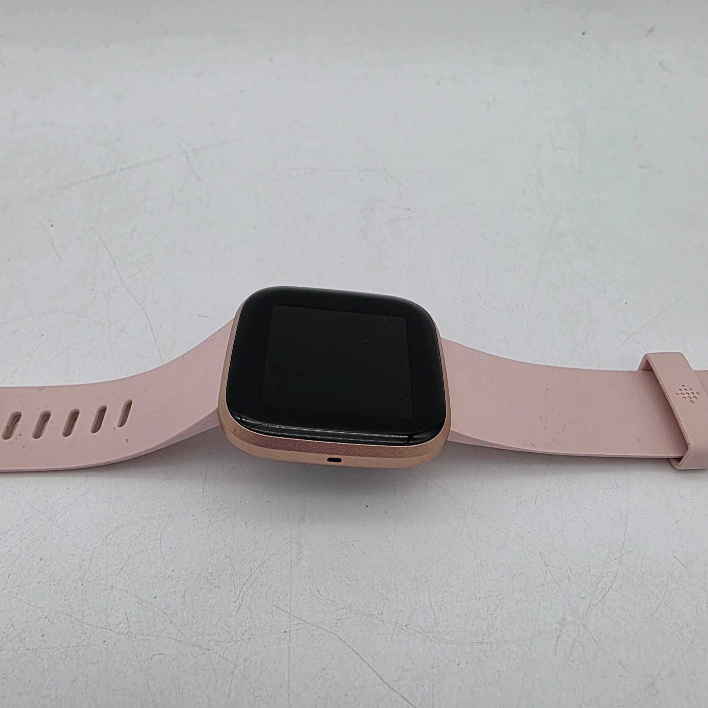 FitBit Versa 2  Activity Tracker FB507