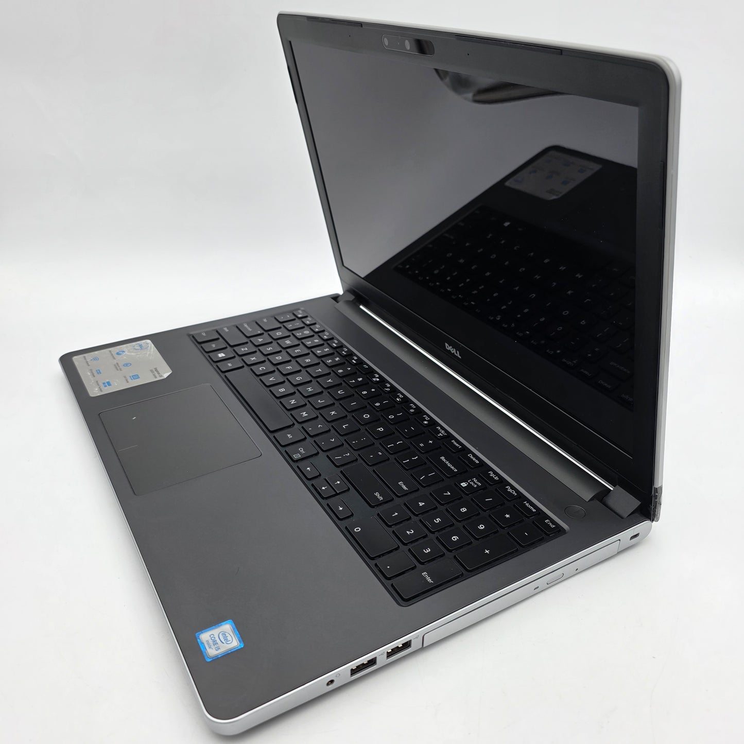 Dell Inspiron 15 5000 15" i5-8250U 2.3GHz 16GB RAM 1TB SSD