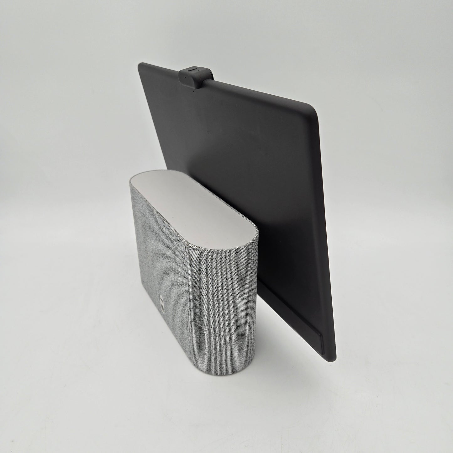 Meta Portal Plus 14" Smart Speaker WT74BL
