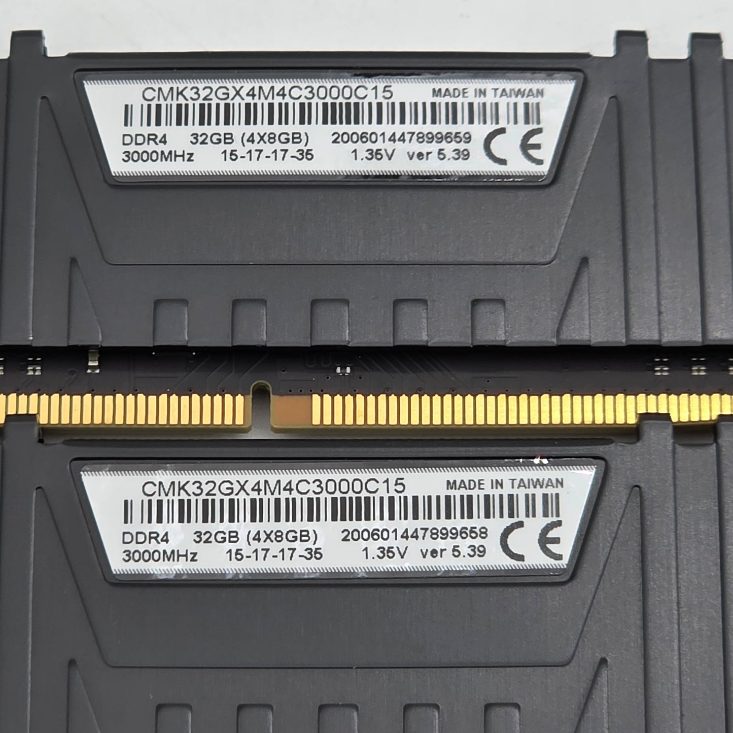 Corsair Vengeance LPX 16GB (2x8GB) RAM DDR4 3000MHz CMK32GX4M4C3000C15
