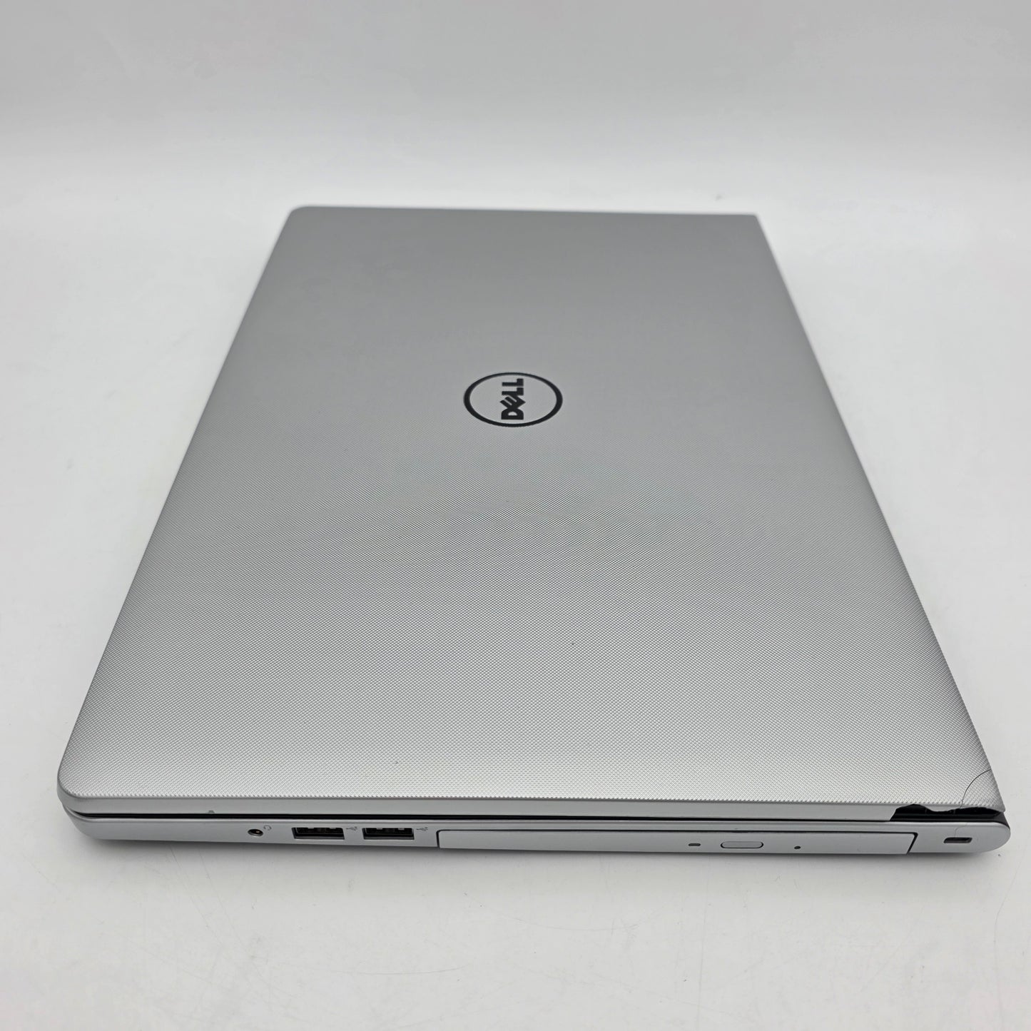 Dell Inspiron 15 5000 15" i5-8250U 2.3GHz 16GB RAM 1TB SSD