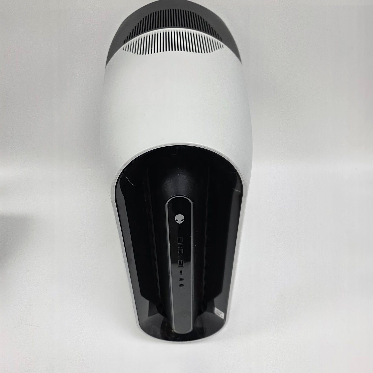Alienware Aurora R11 i7-10700F 2.90GHz 16GB RAM 512GB SSD RTX 2080 Super