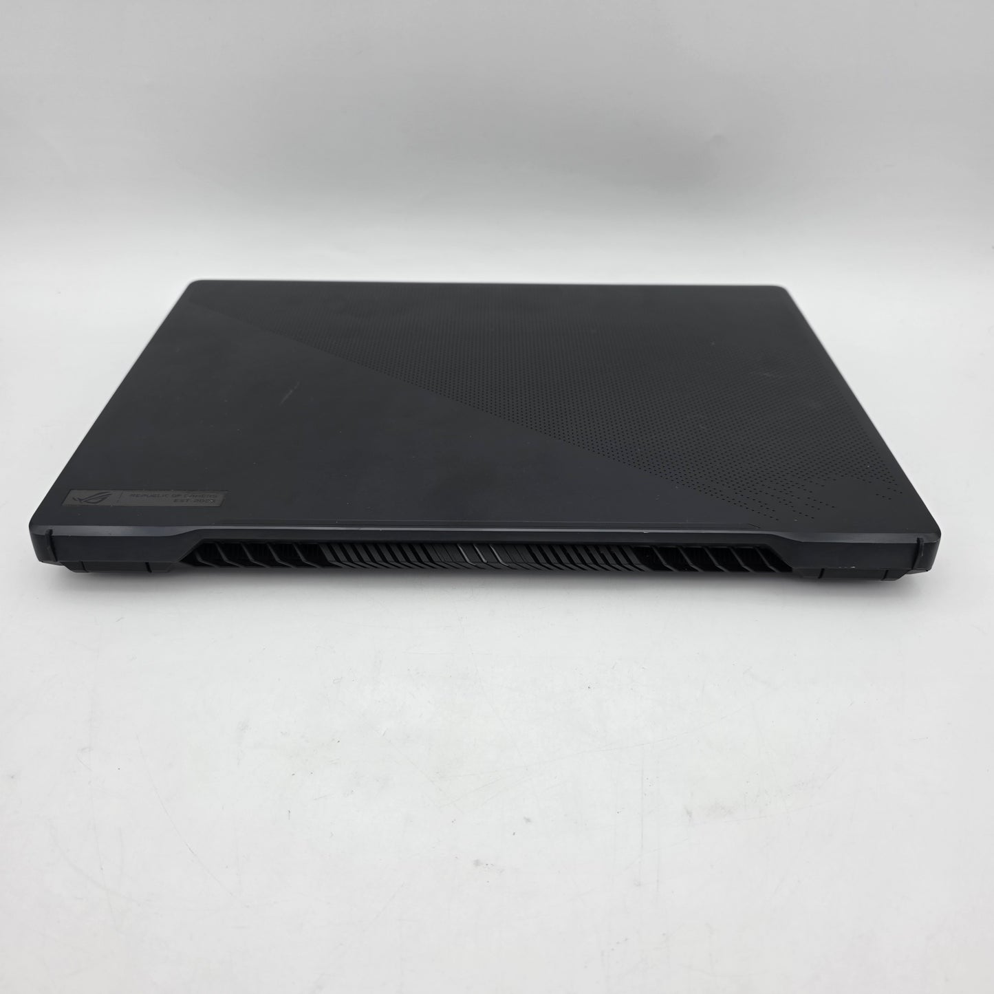 Asus ROG Zephyrus M16 GU603Z 16" i9-12900H 2.5GHz 16GB RAM 1TB SSD