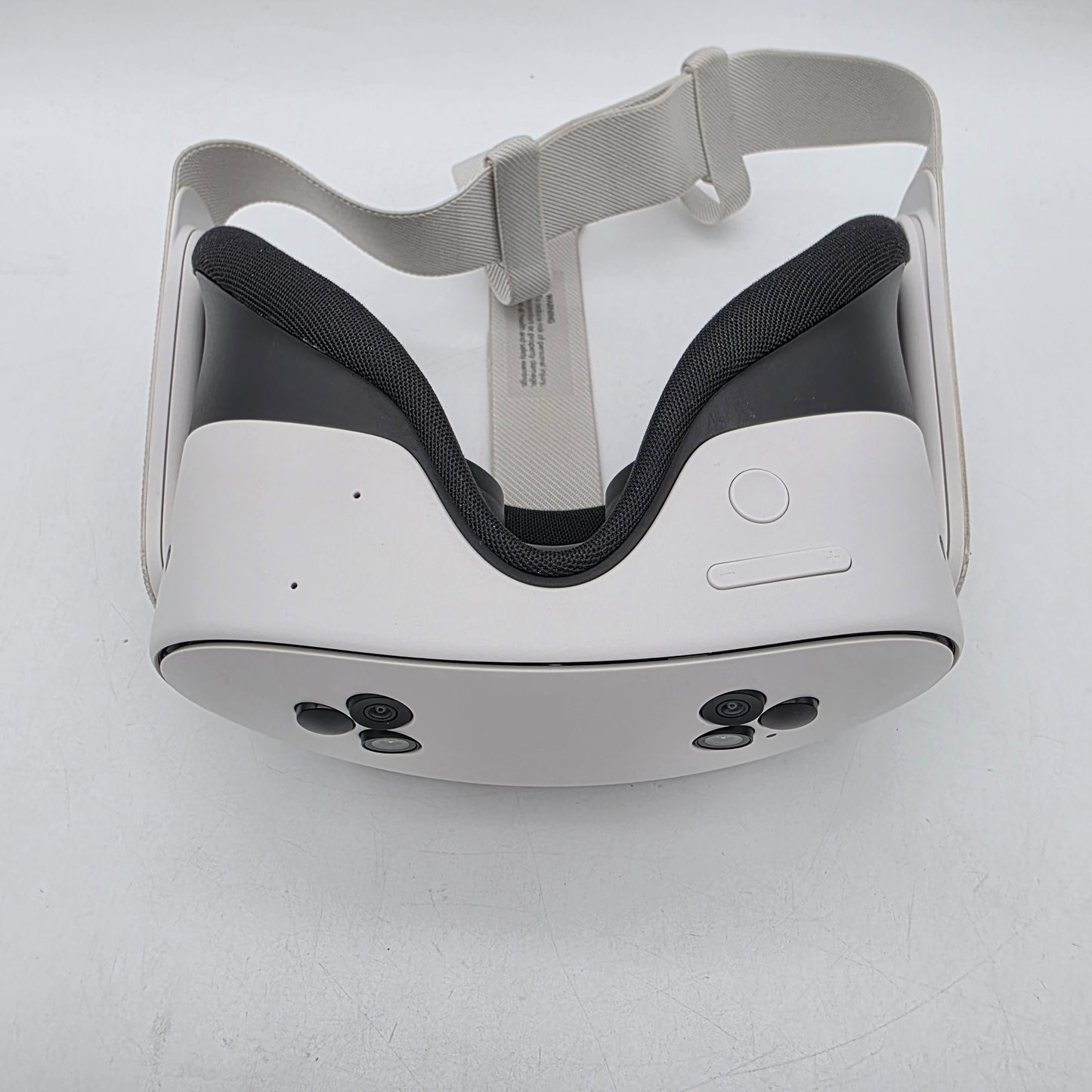 Meta Quest 3S 128GB Standalone All-in-One VR Headset P97