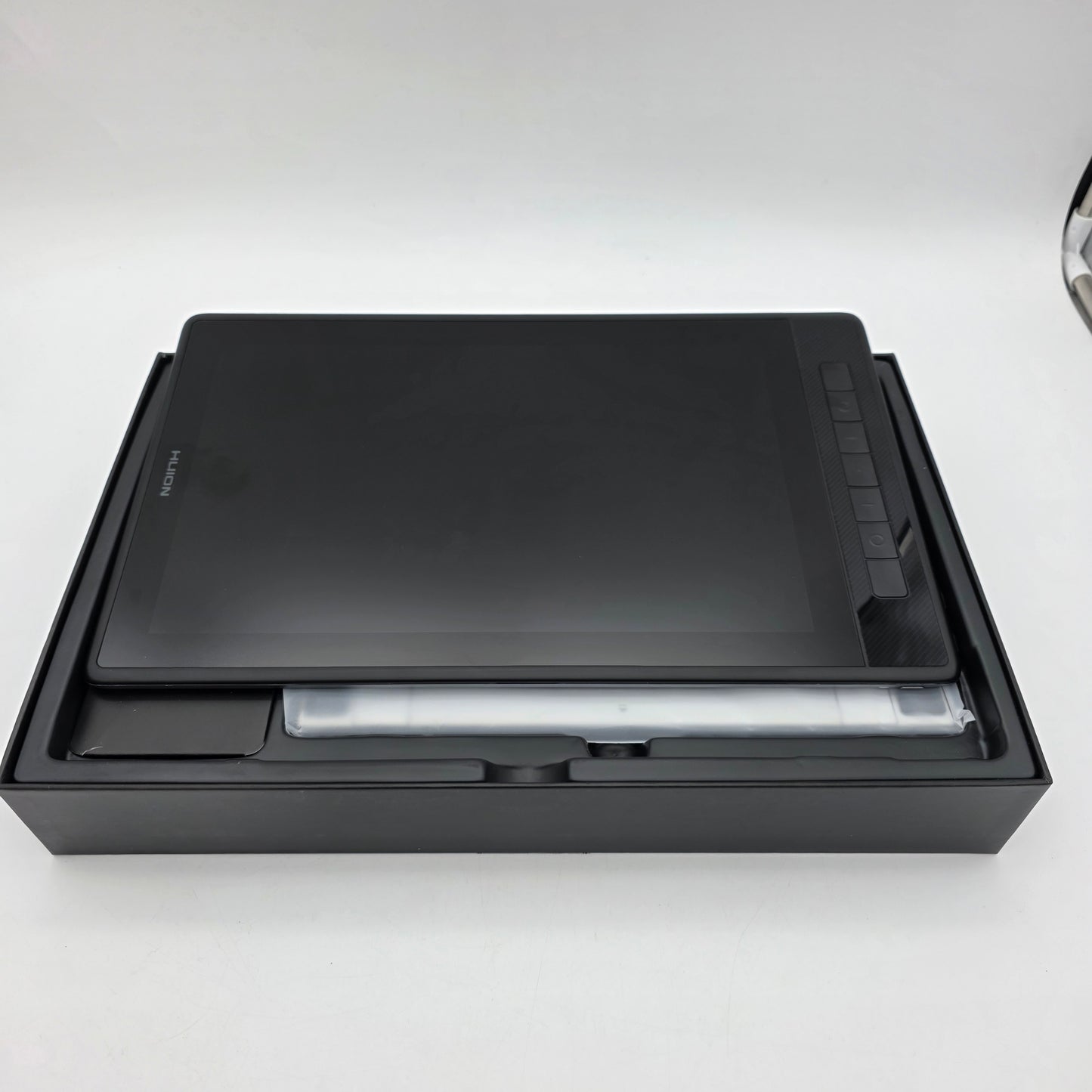 HUION KAMVAS PRO 13 2.5K Creative Pen Display GT1302