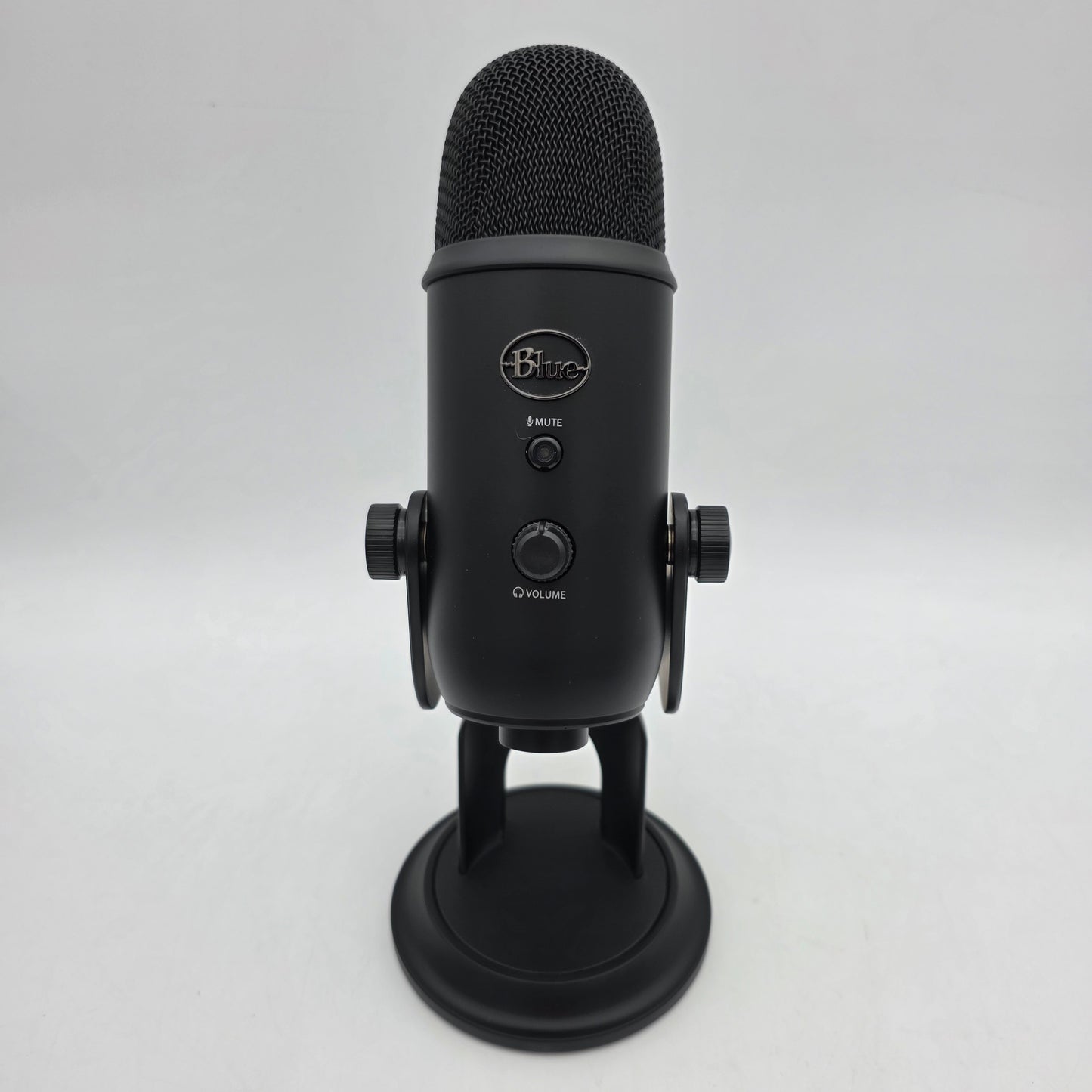 Blue Blue Yeti Blackout Condenser Studio Microphone