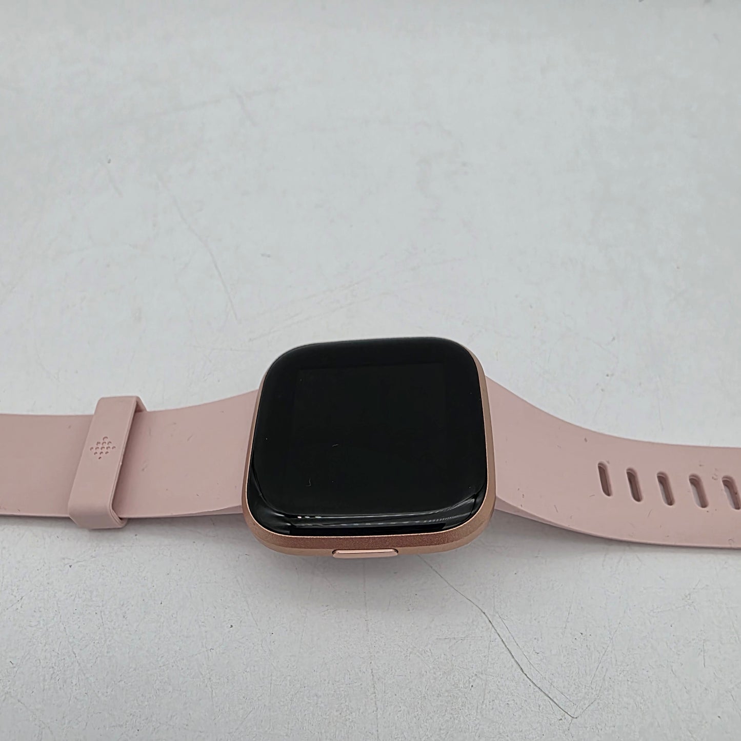 FitBit Versa 2  Activity Tracker FB507
