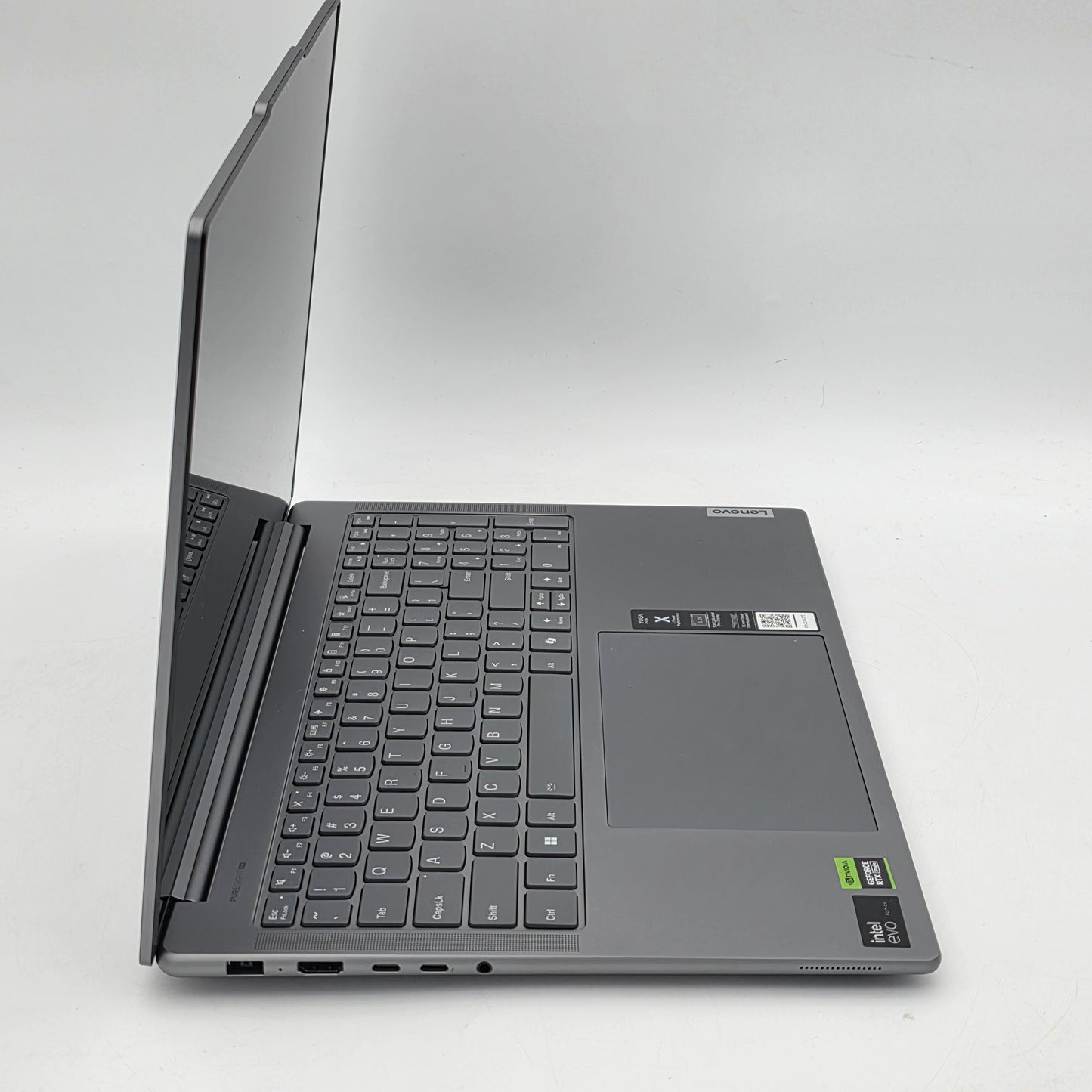 Lenovo Yoga Pro 9i 16" Core Ultra 9 185H 2.3GHz 32GB RAM 1TB SSD RTX 4050