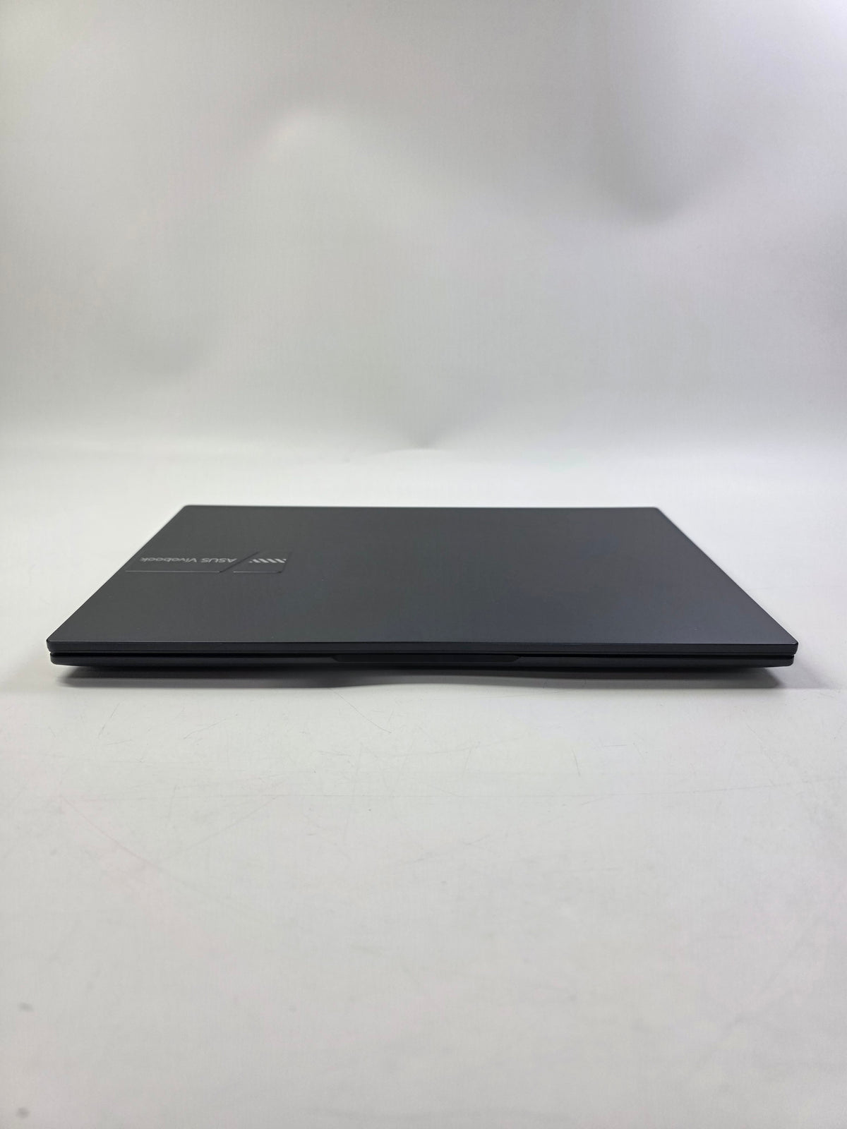 Asus Vivobook 14 X1404VA 13.9 i3-1315U 1.2GHz 8GB RAM 128GB SSD