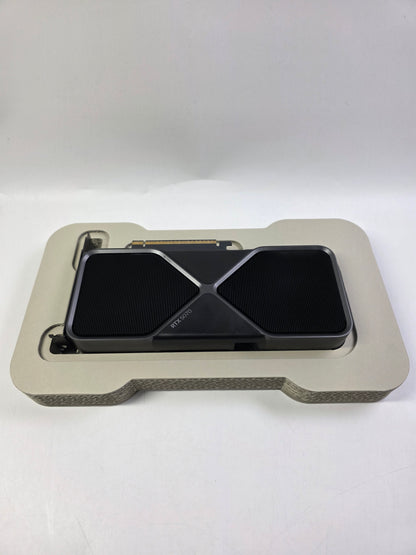 NVIDIA GeForce RTX 5070 Founders Edition FE 12GB GDDR7 Graphics Card