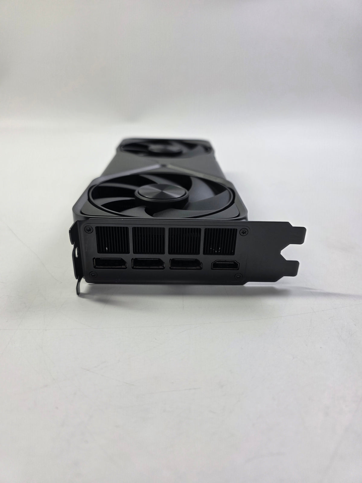 NVIDIA GeForce RTX 5070 Founders Edition FE 12GB GDDR7 Graphics Card
