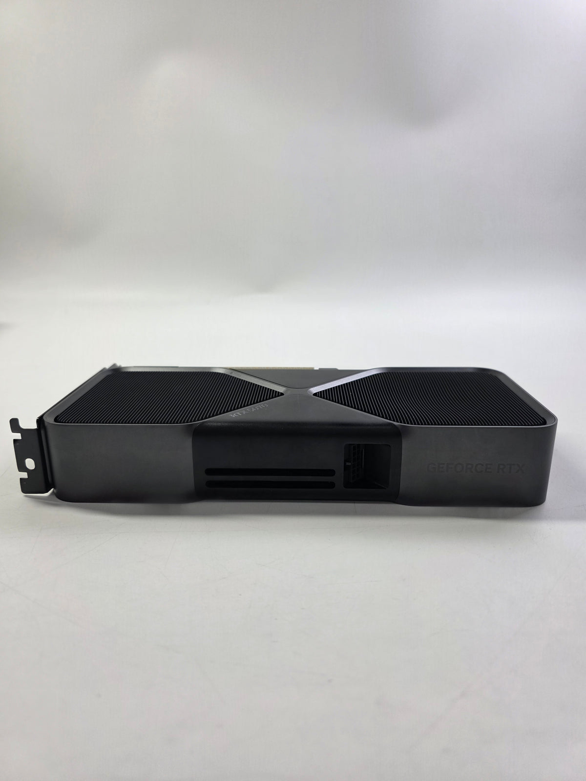 NVIDIA GeForce RTX 5070 Founders Edition FE 12GB GDDR7 Graphics Card