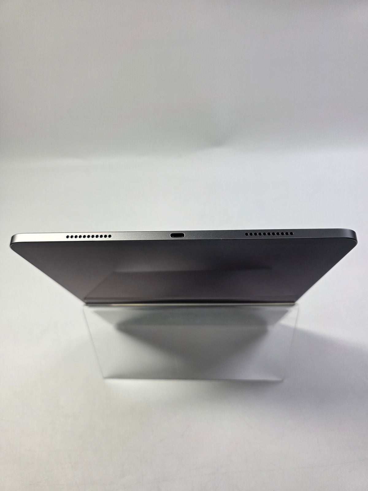 WiFi Only Apple iPad Pro 12.9" 5th Gen 256GB Space Gray MHNH3LL/A