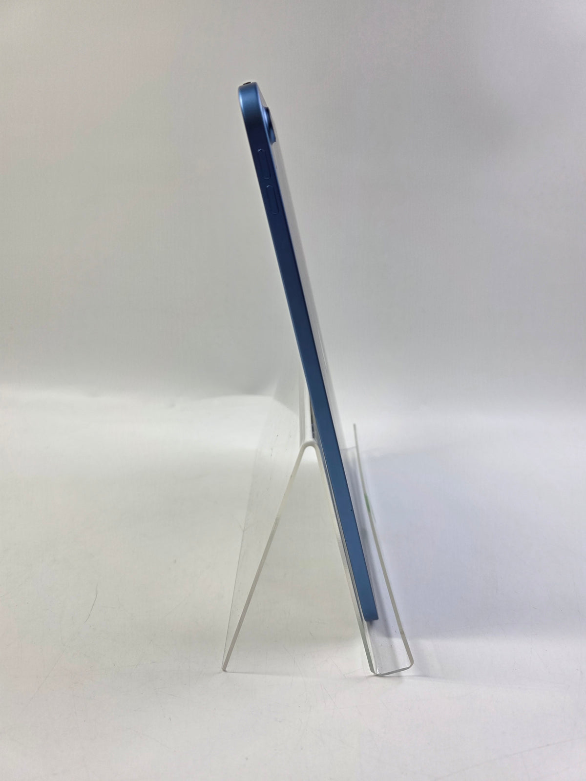 WiFi Only Apple iPad 11" (A16) 128GB Blue MD4A4LL/A
