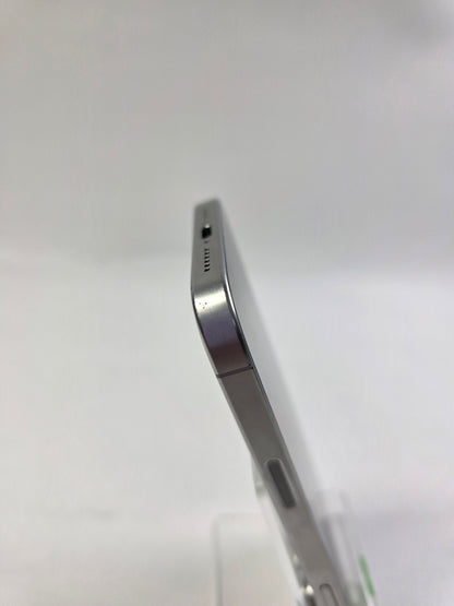 Unlocked Apple iPhone 16 Pro Max 256GB 26.7 White Titanium NYW43LL/A