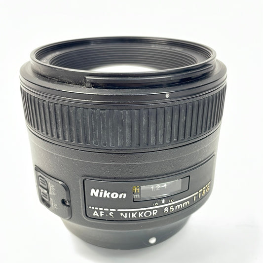 Nikon AF-S NIKKOR 85mm f/1.8