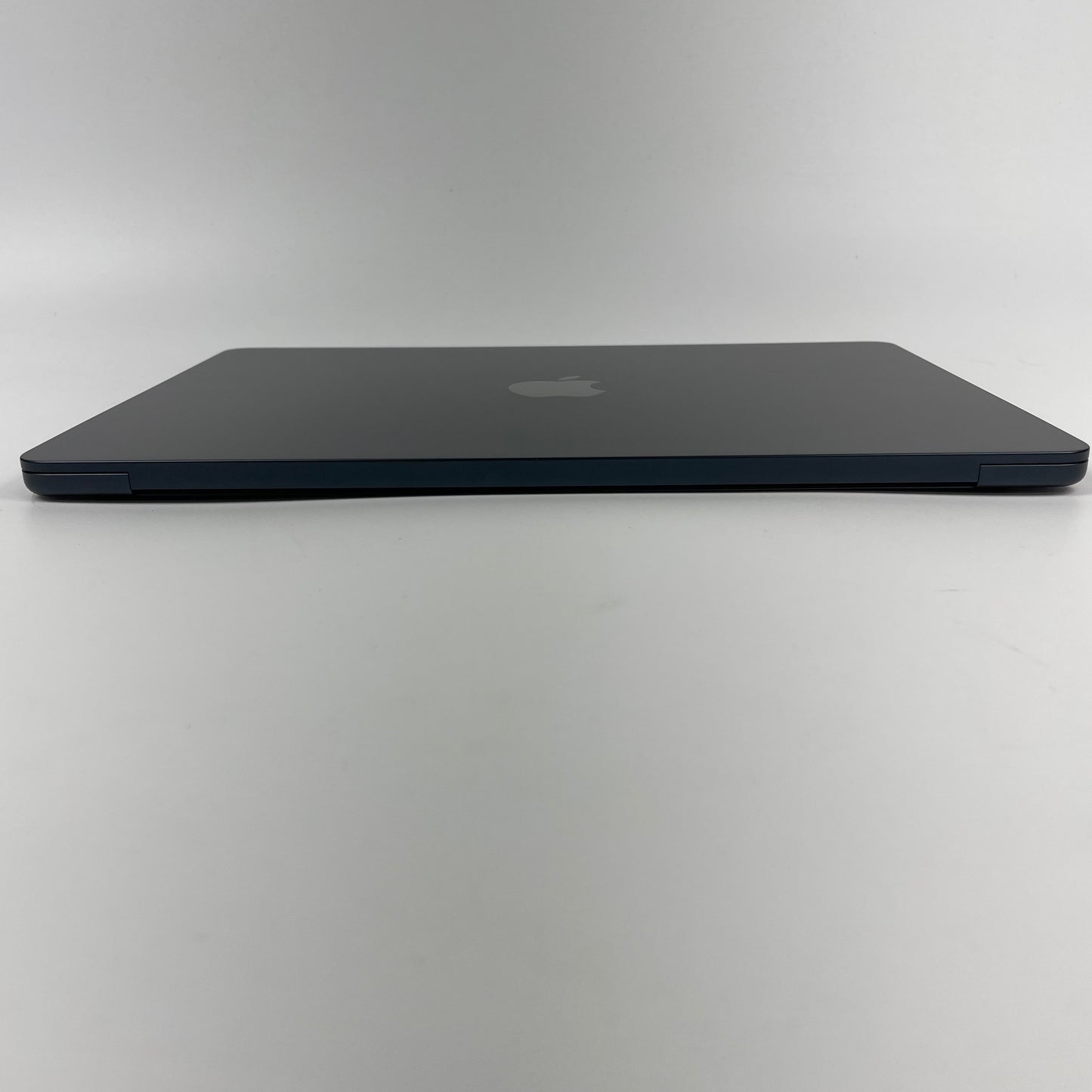 2022 Apple MacBook Air 13" M2 3.5GHz 8GB RAM 256GB SSD Midnight A2681