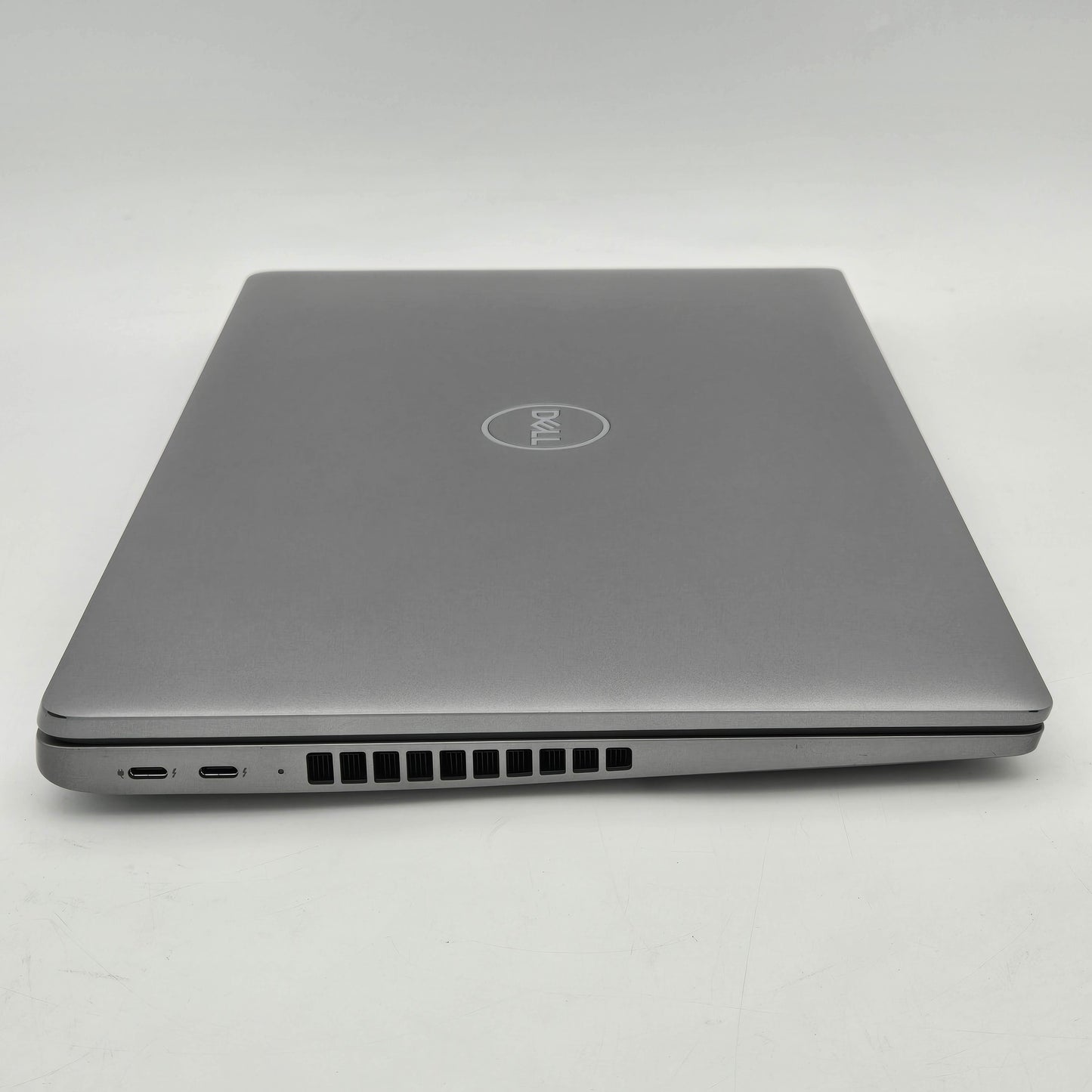 Dell Latitude 5550 P127F003 15.5 Core Ultra 5 135U 1.6GHz 16GB RAM 512GB SSD