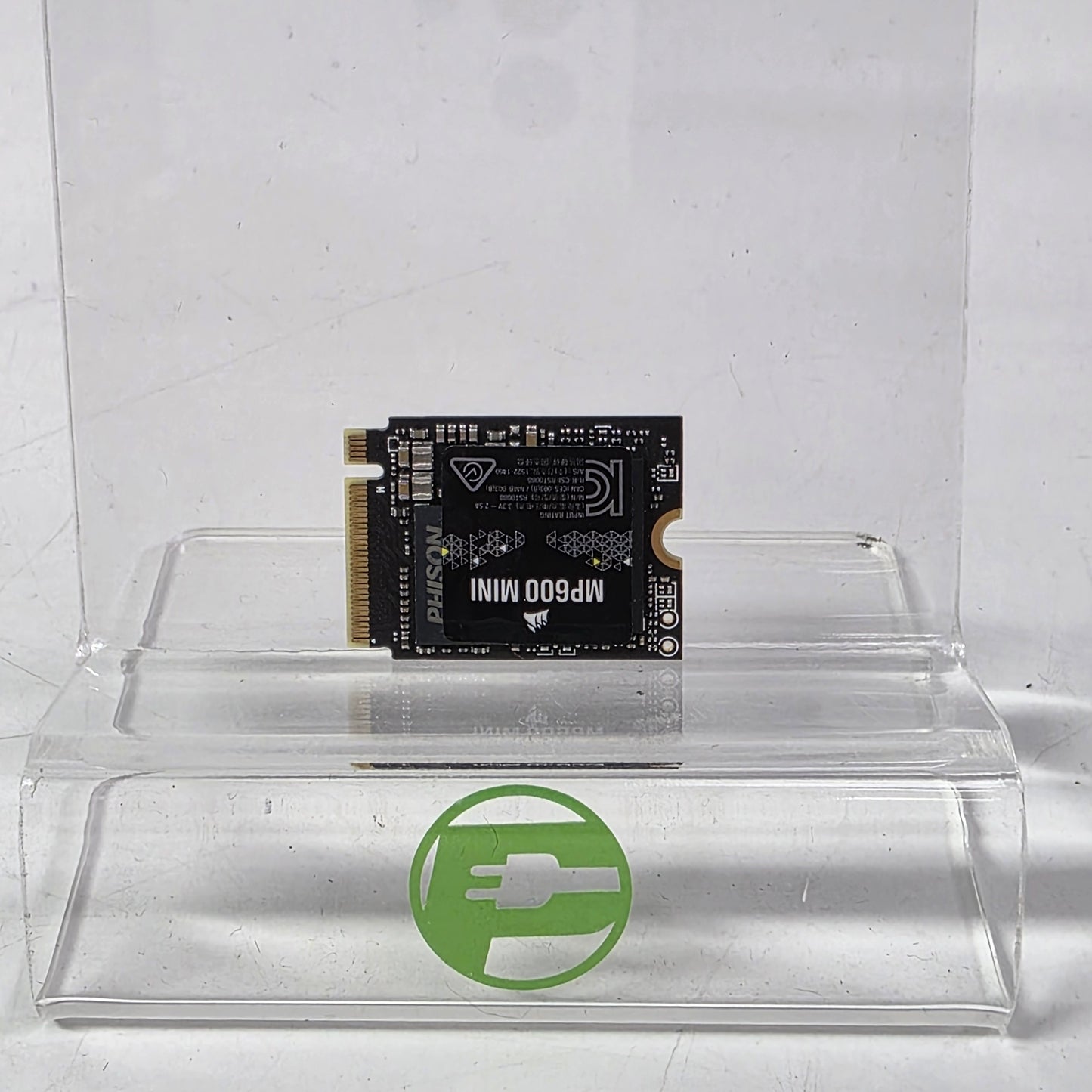 CORSAIR MP600 mini Gen4 NVME SSD