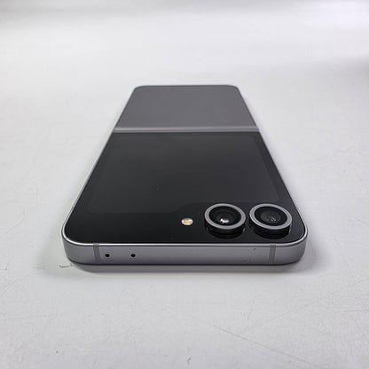 Unlocked Samsung Galaxy Z Flip6 12GB RAM 256GB SM-F741U Silver Shadow