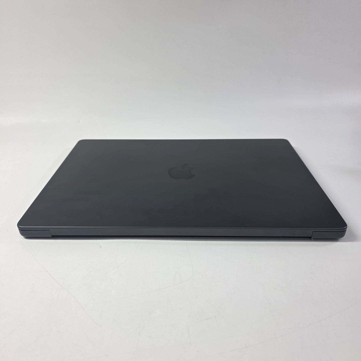 2023 Apple MacBook Pro 16" M3 Max 4.0GHz 48GB RAM 1TB SSD MUW63LL/A