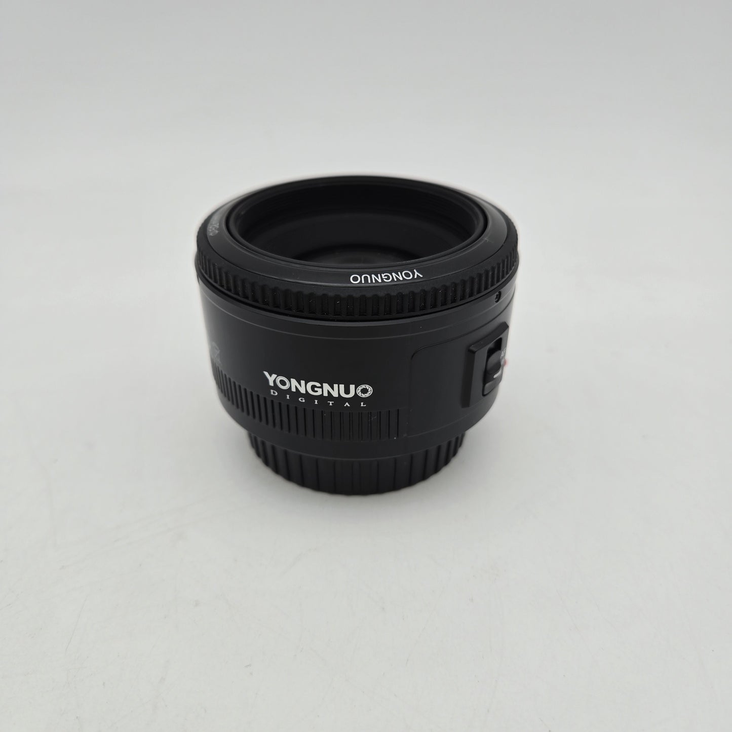 Yongnuo Telephoto Lens 50mm f/1.8 For Canon EF Mount